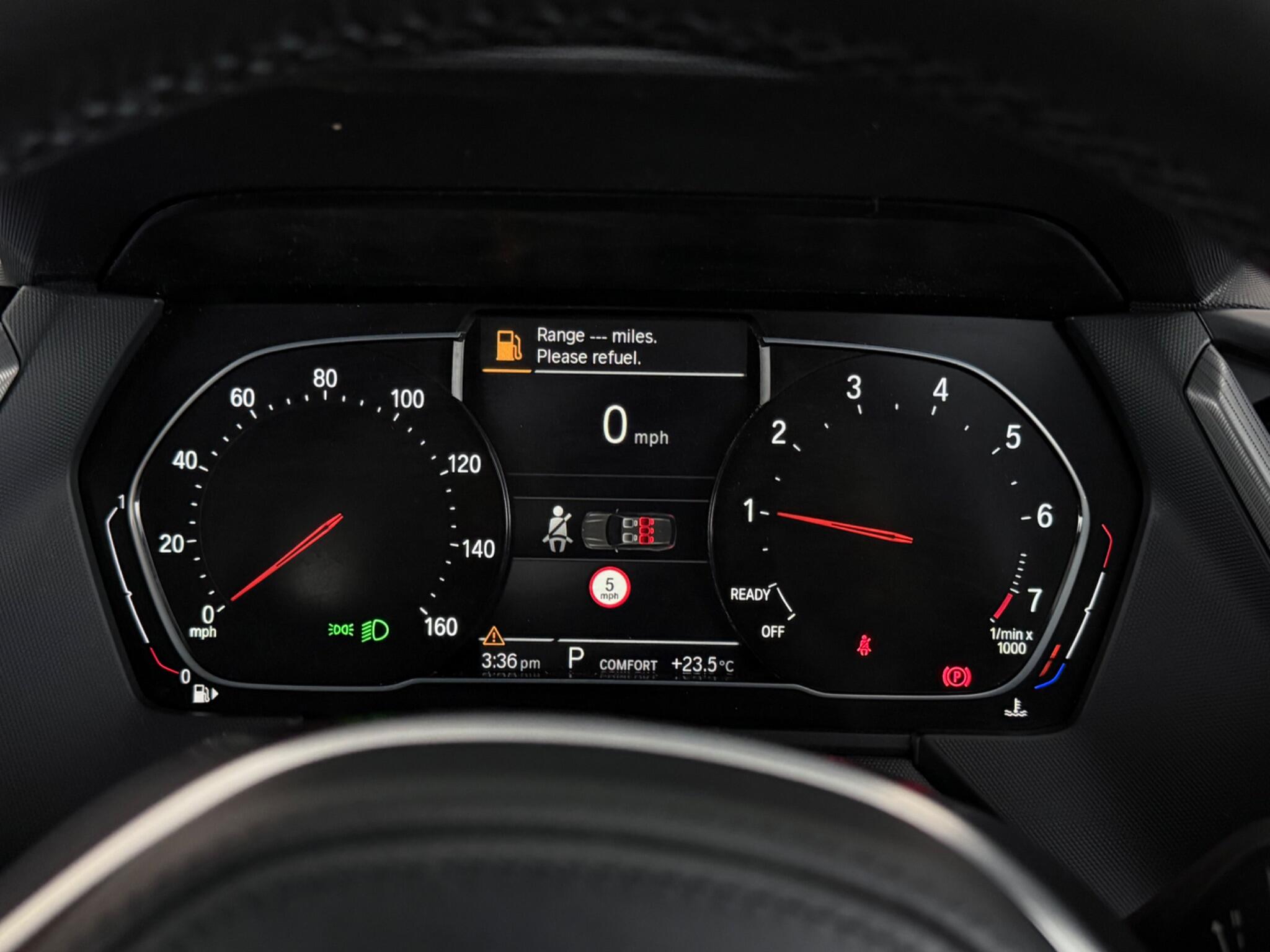 BMW 1 Series view 15