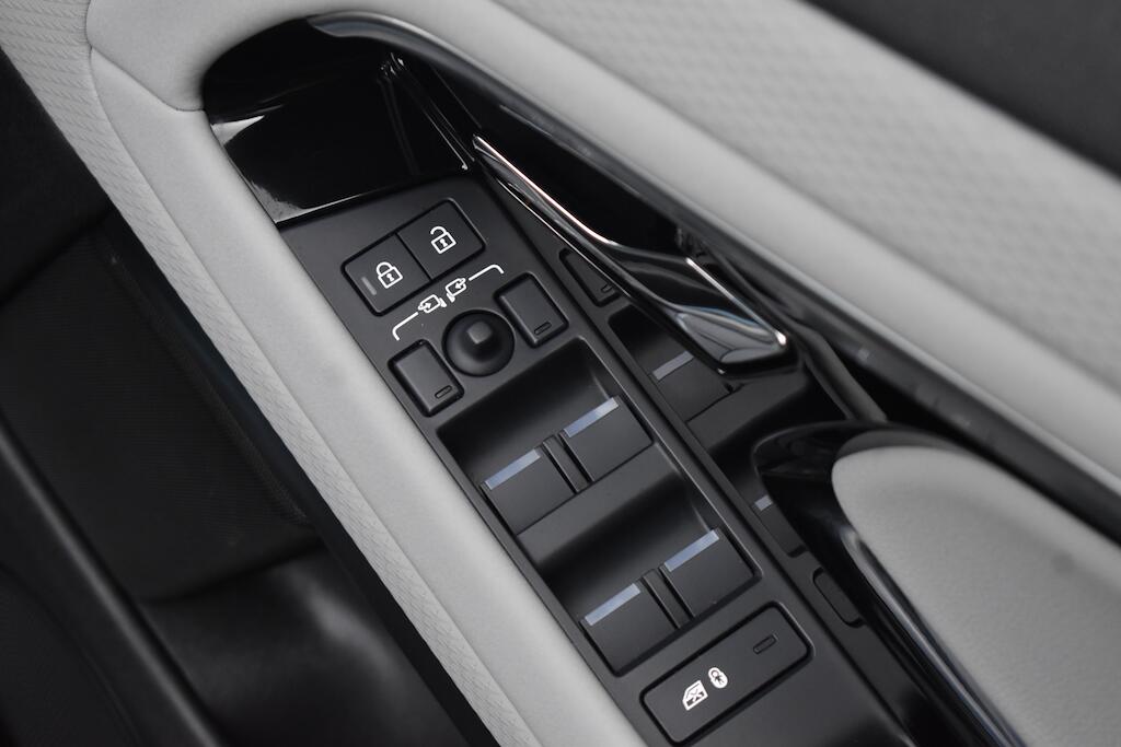 Land Rover Range Rover Evoque view 51