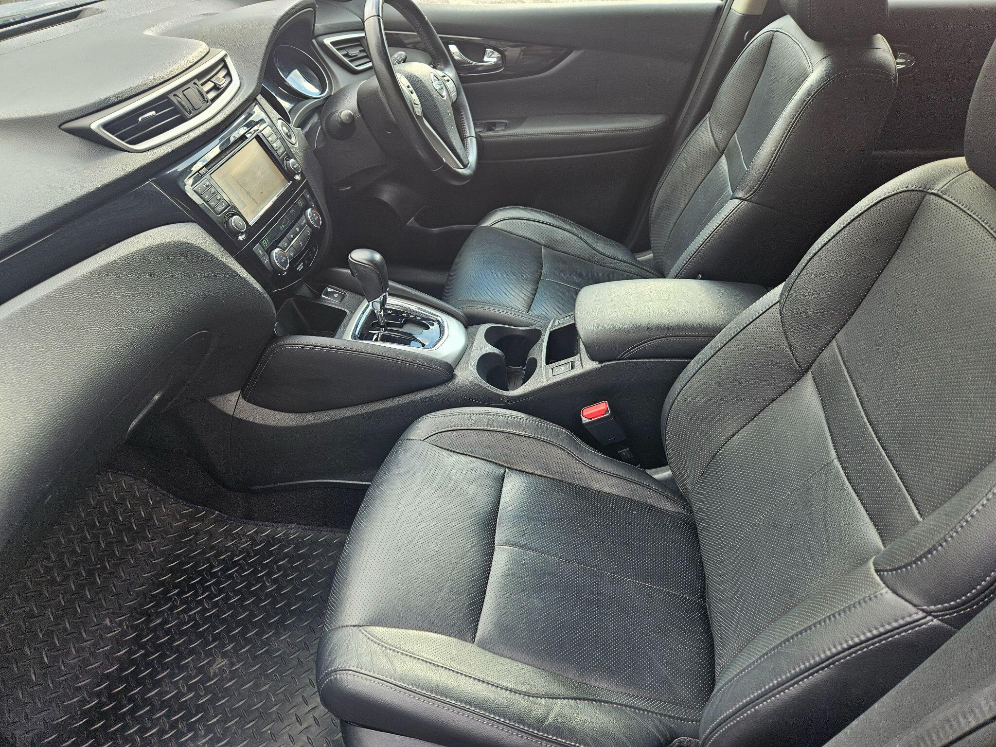 2017 Nissan Qashqai image 14