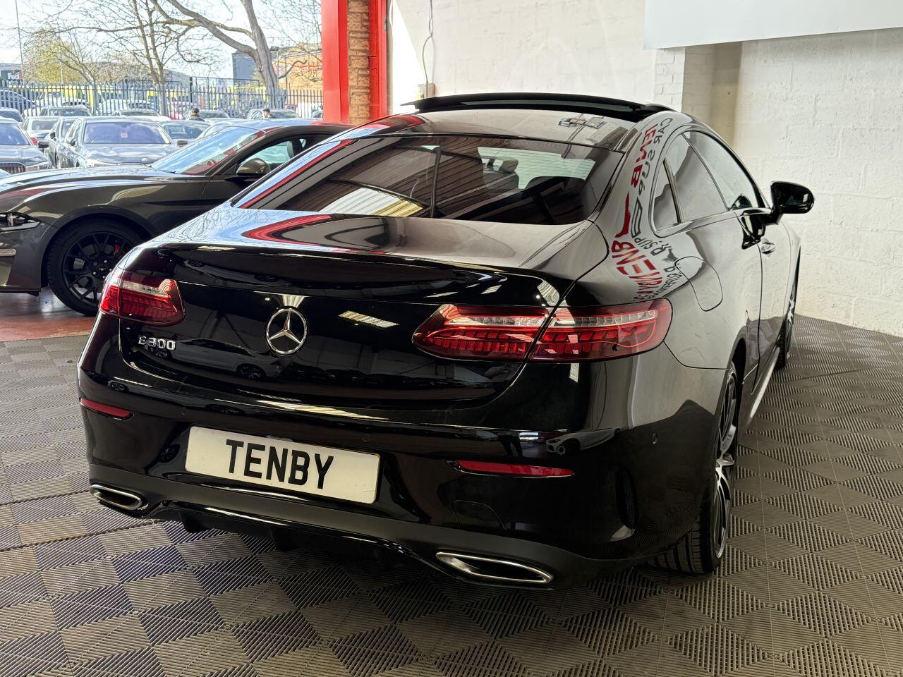 Mercedes-Benz E Class view 8