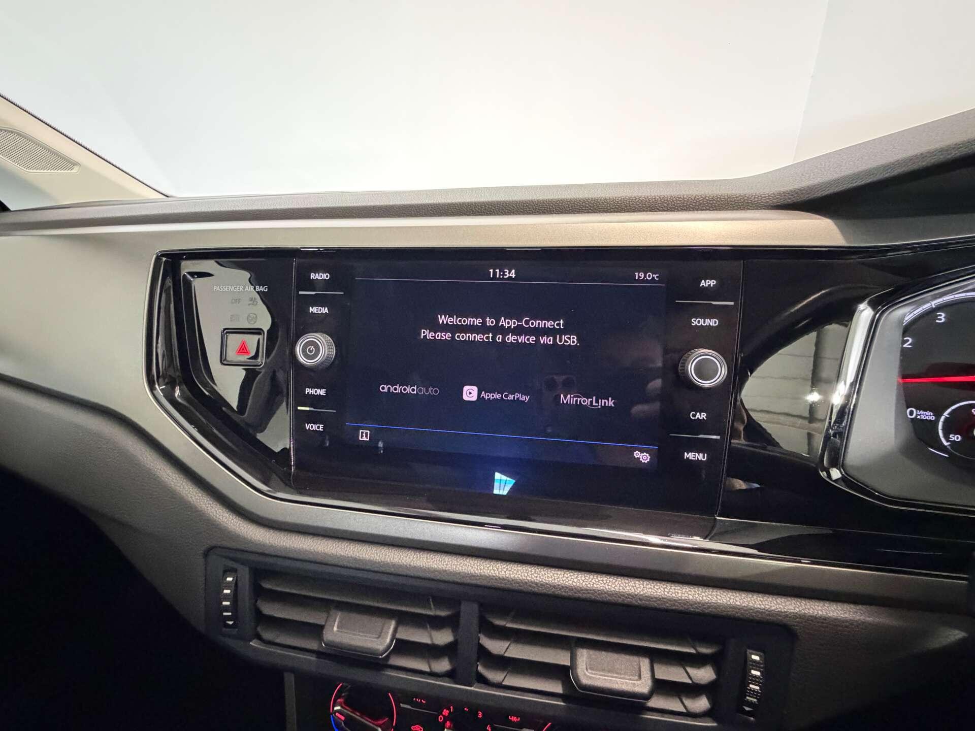 Volkswagen Polo view 39