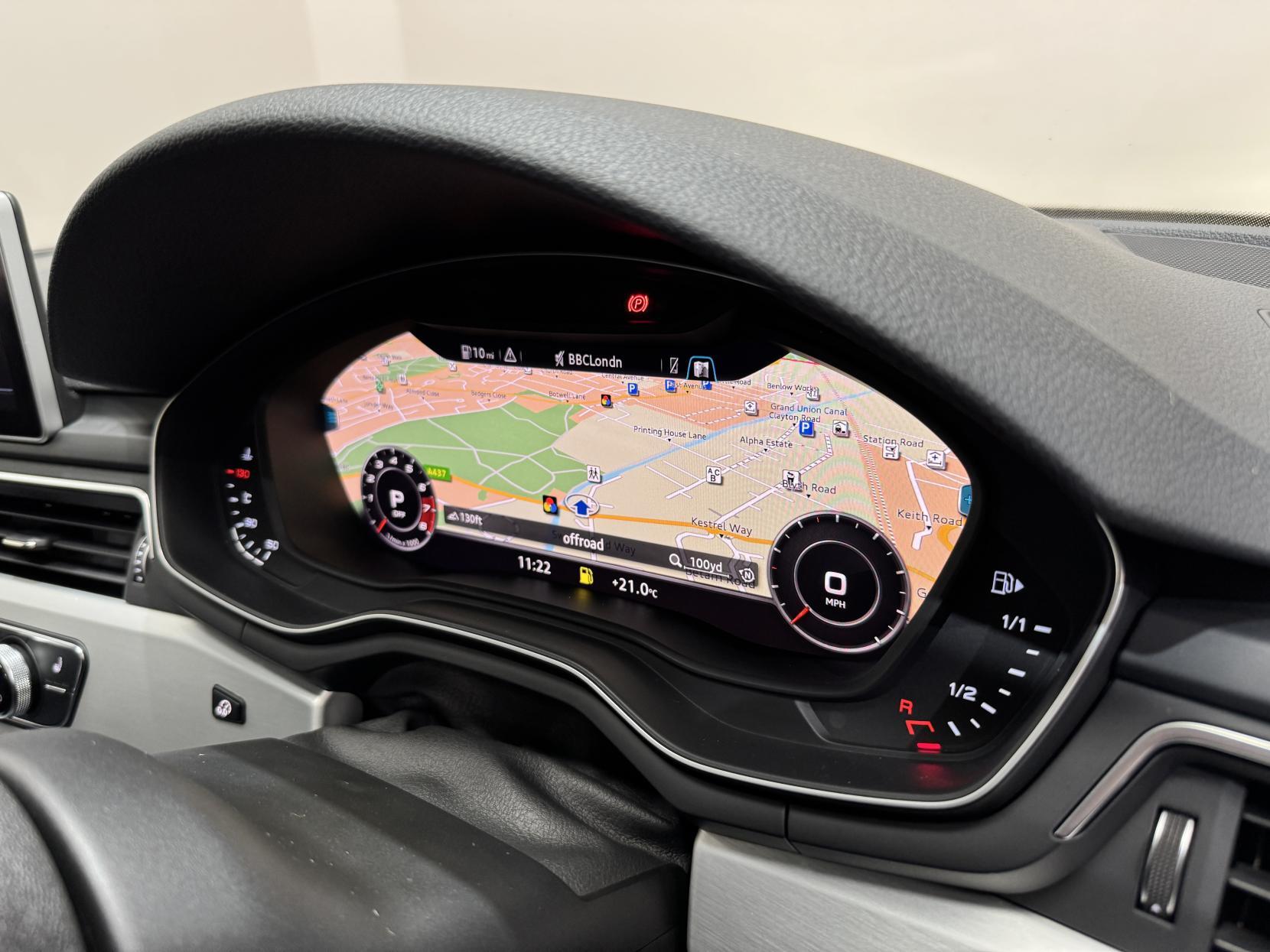 Audi S4 Avant view 4