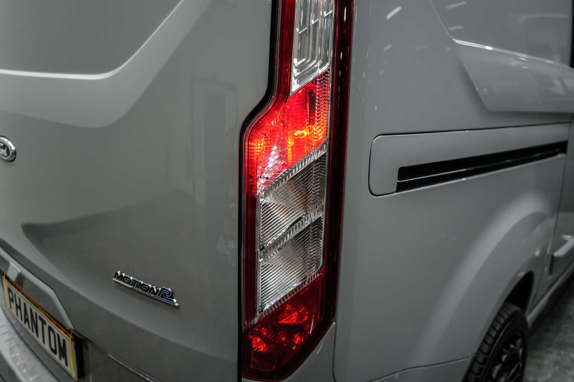 Ford Transit Custom view 46