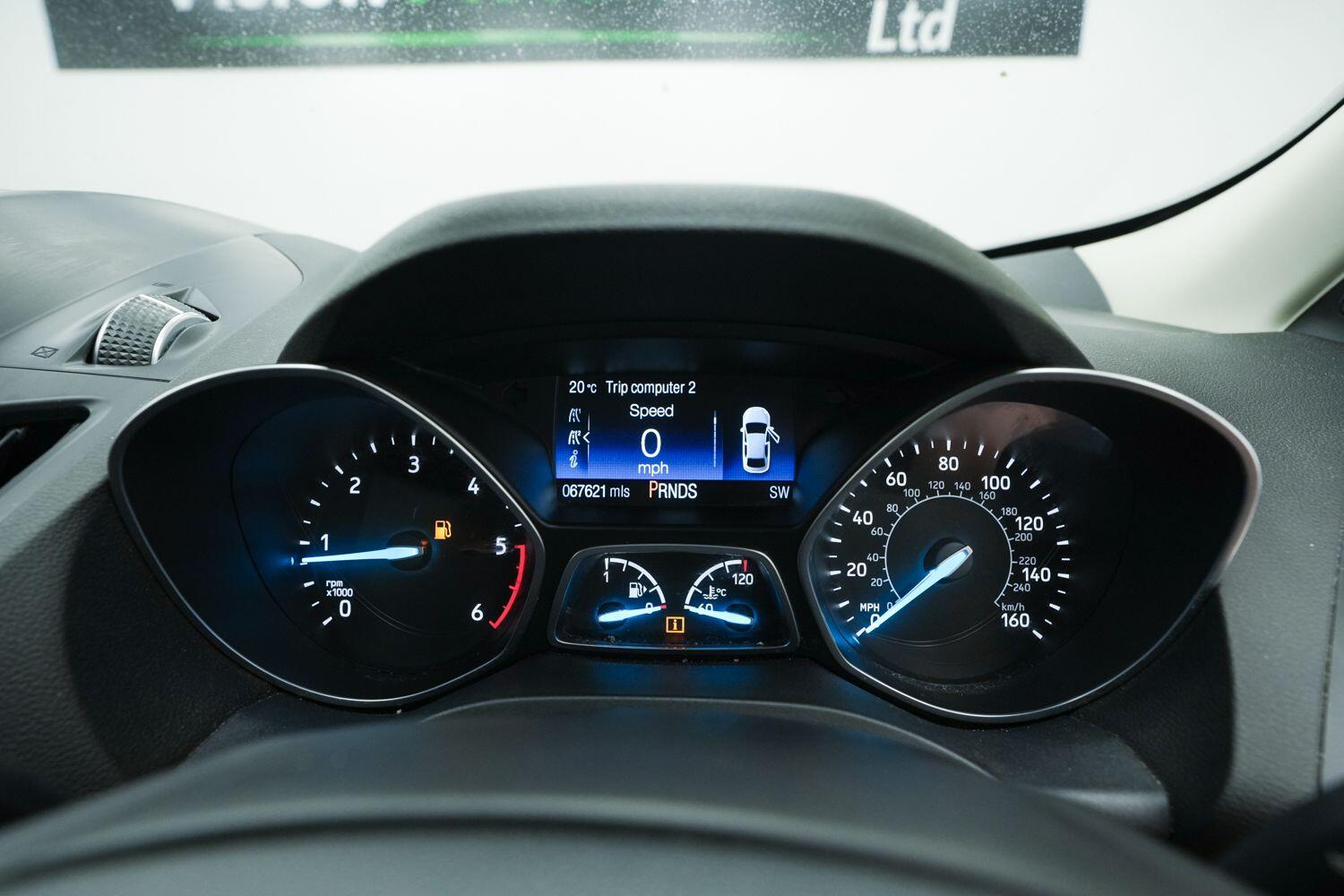 Ford Kuga view 25
