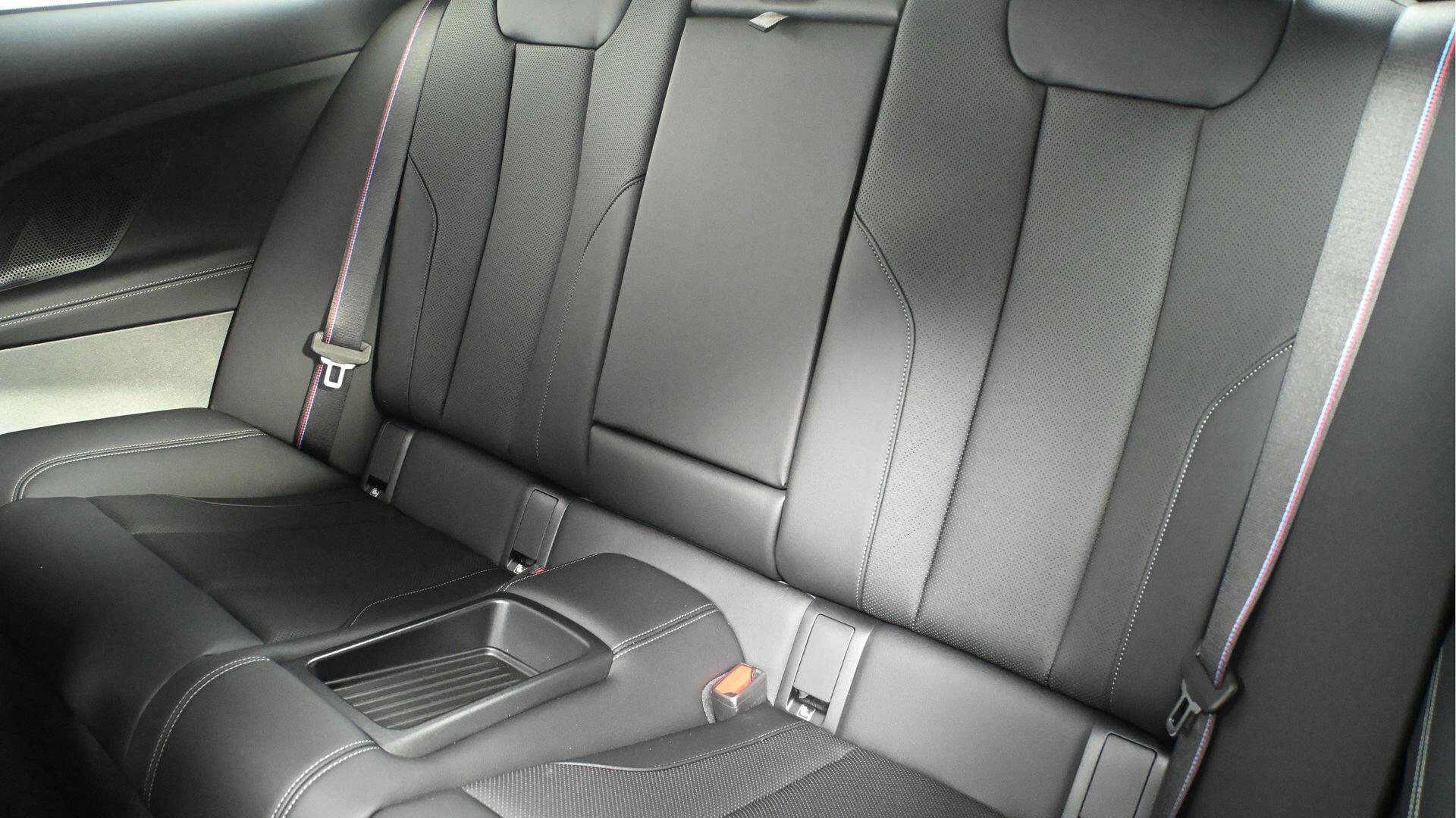 BMW 2 Series view 12