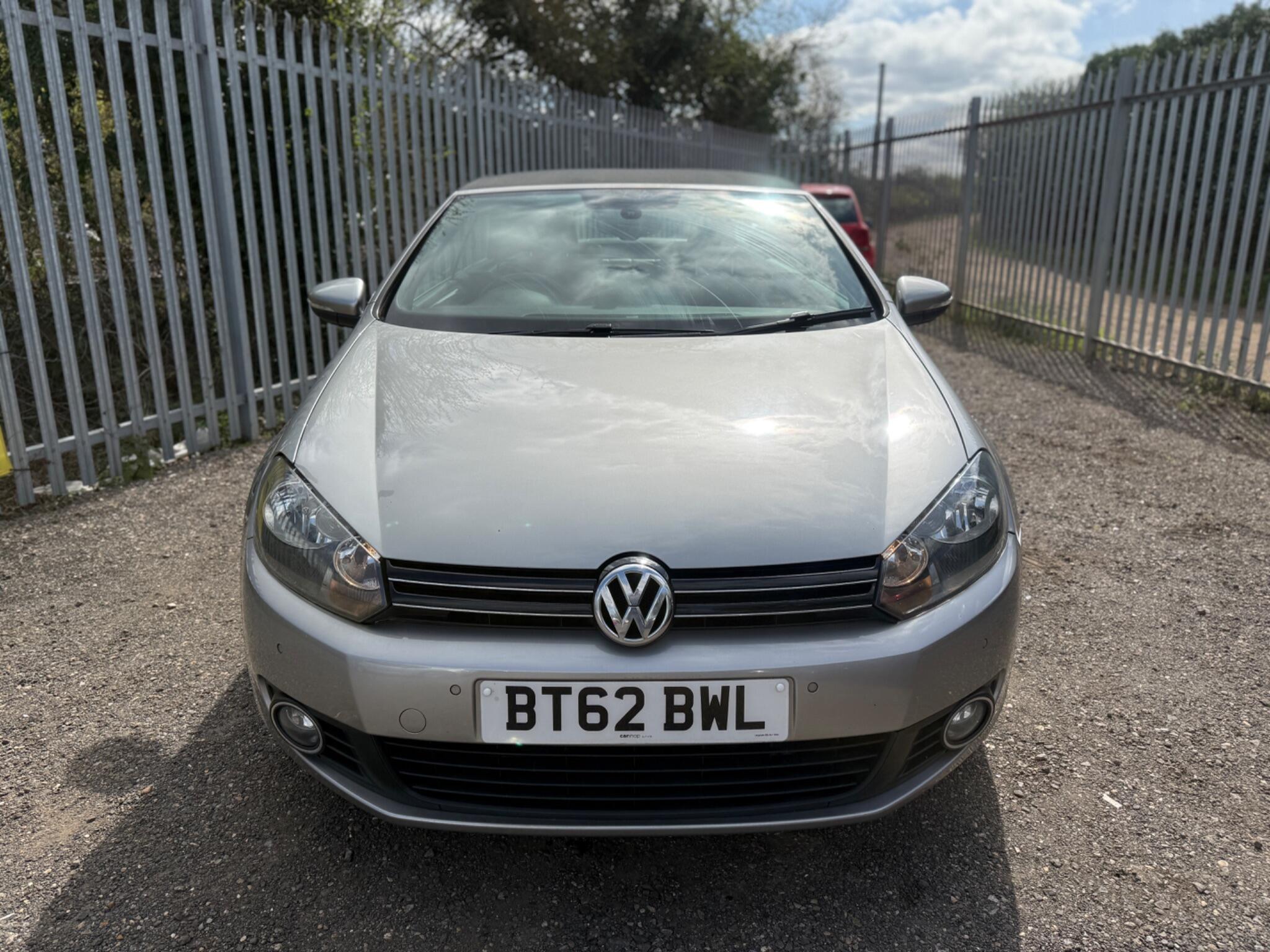 2012 Volkswagen Golf image 41