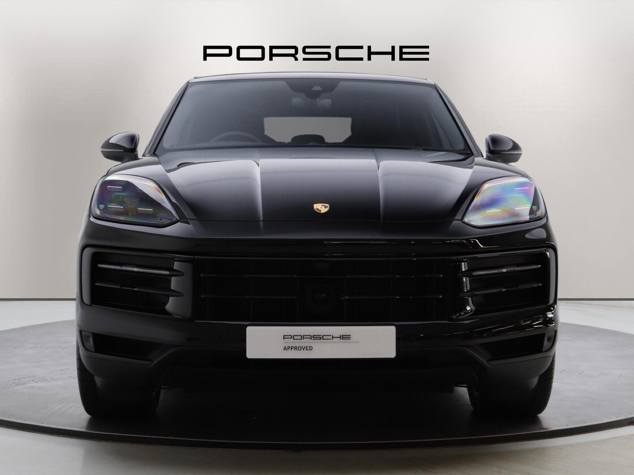 Porsche Cayenne view 6