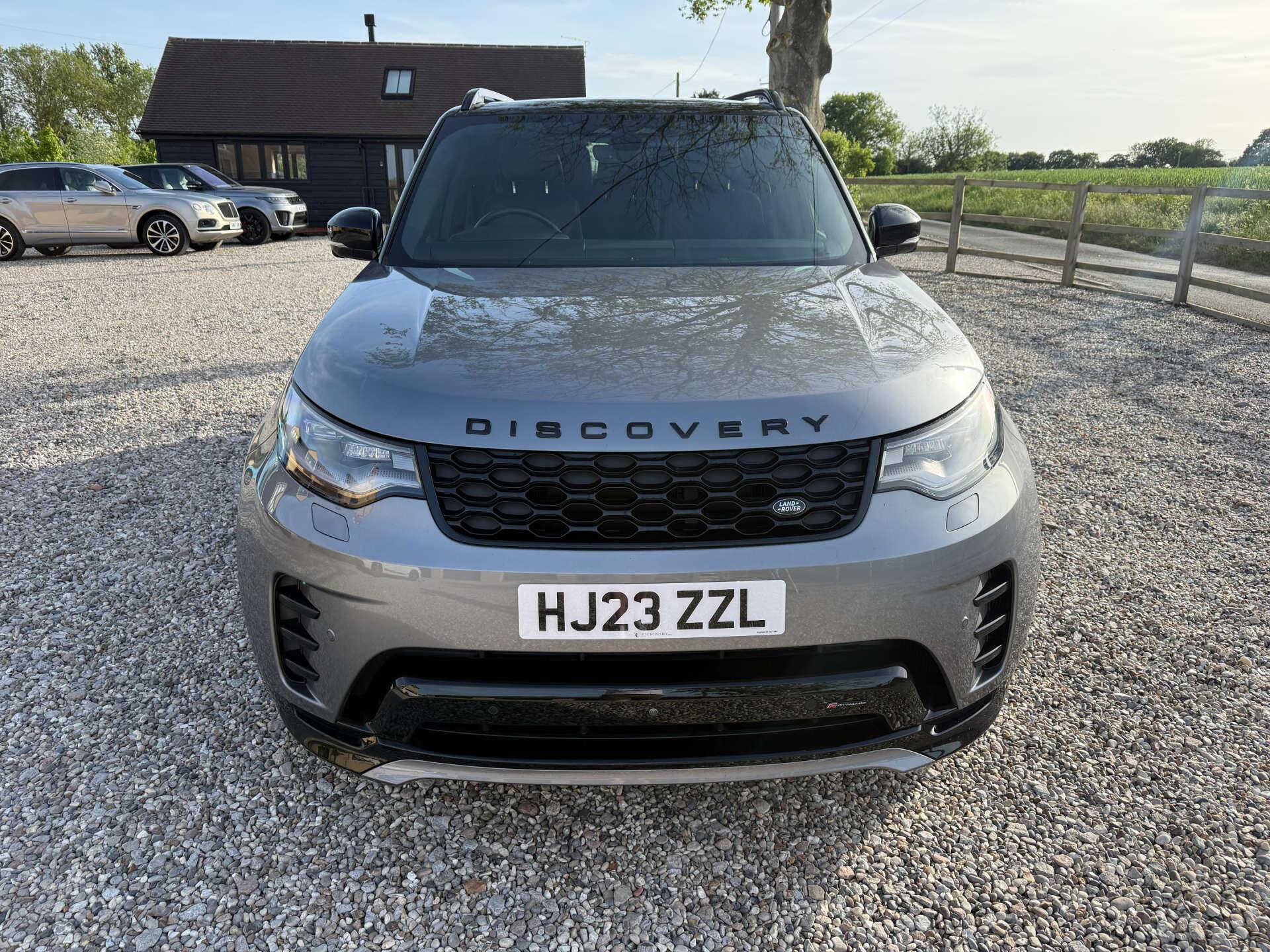 Land Rover Discovery view 7