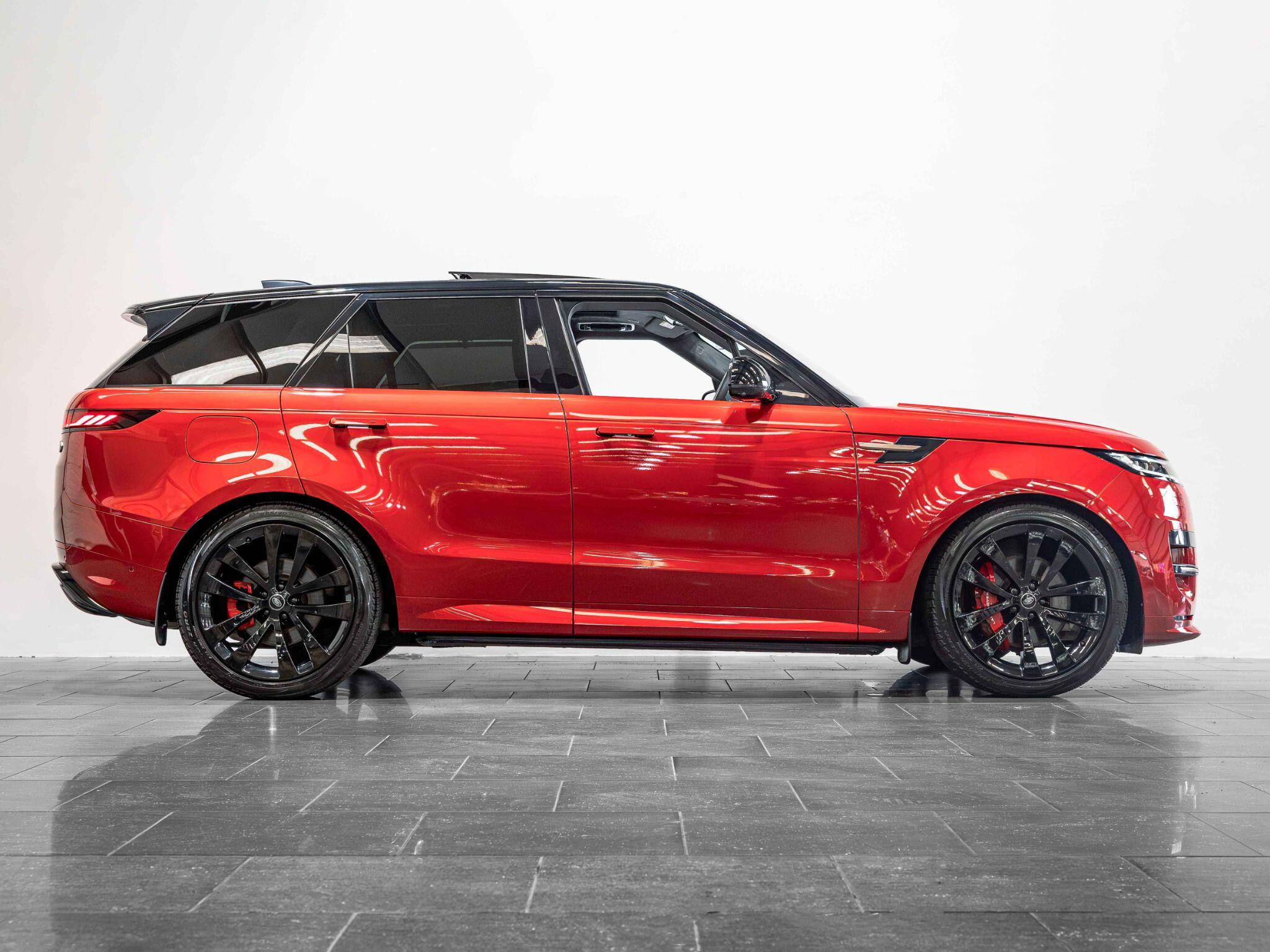 Land Rover Range Rover Sport view 6
