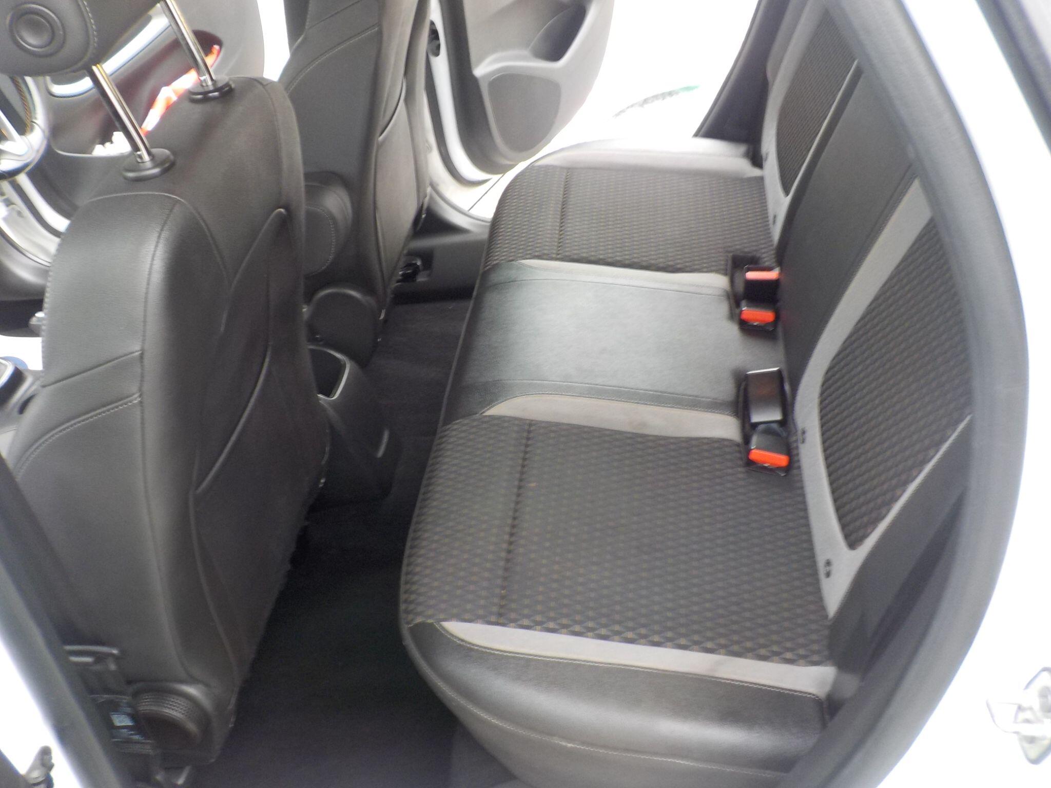 Vauxhall Crossland X 1.2 Turbo ecoTEC GPF Elite Euro 6 (s/s) 5dr