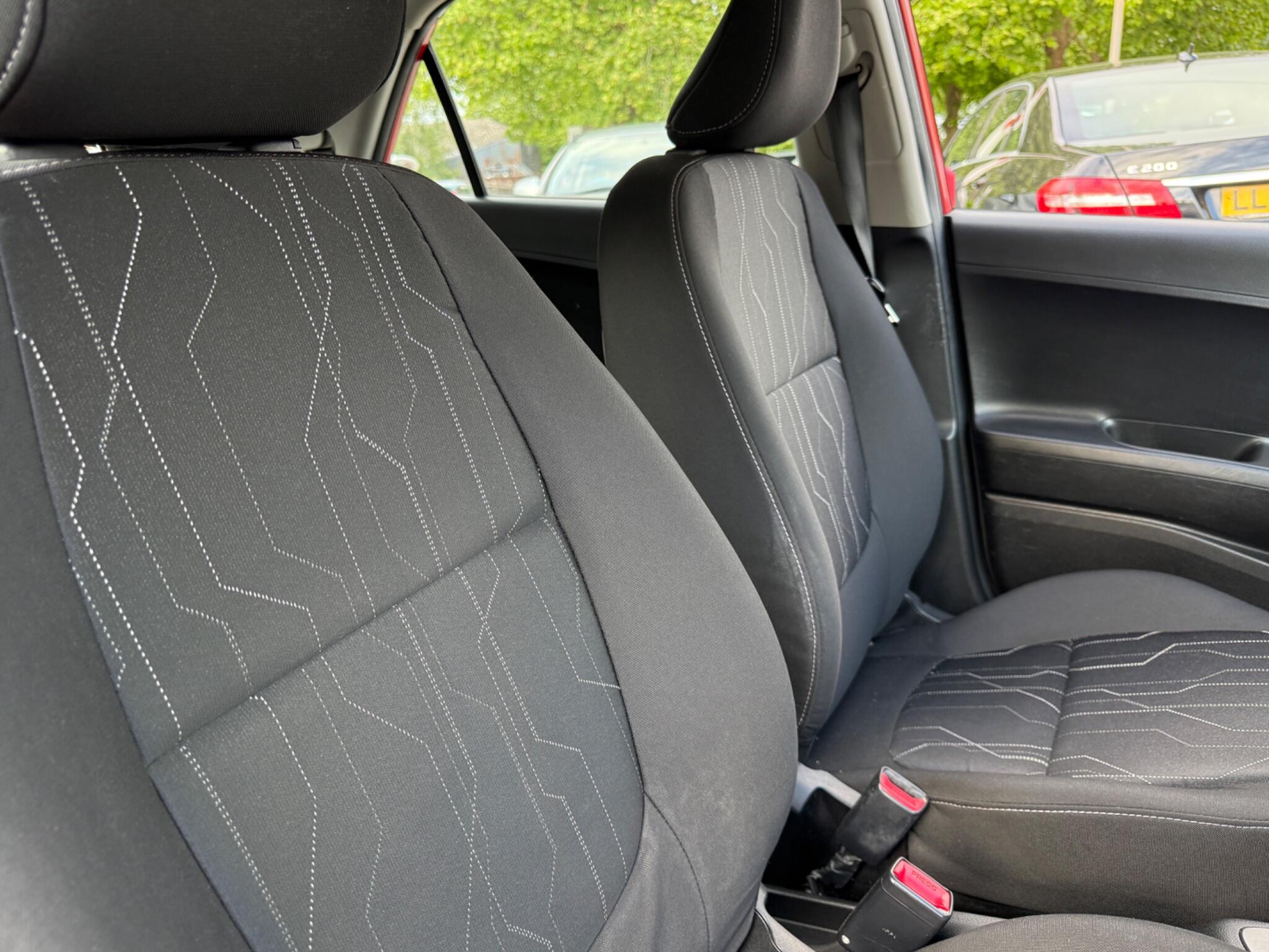 Kia Picanto - Image 33