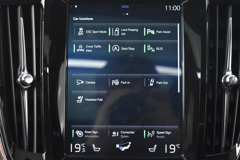 Volvo V90 view 68
