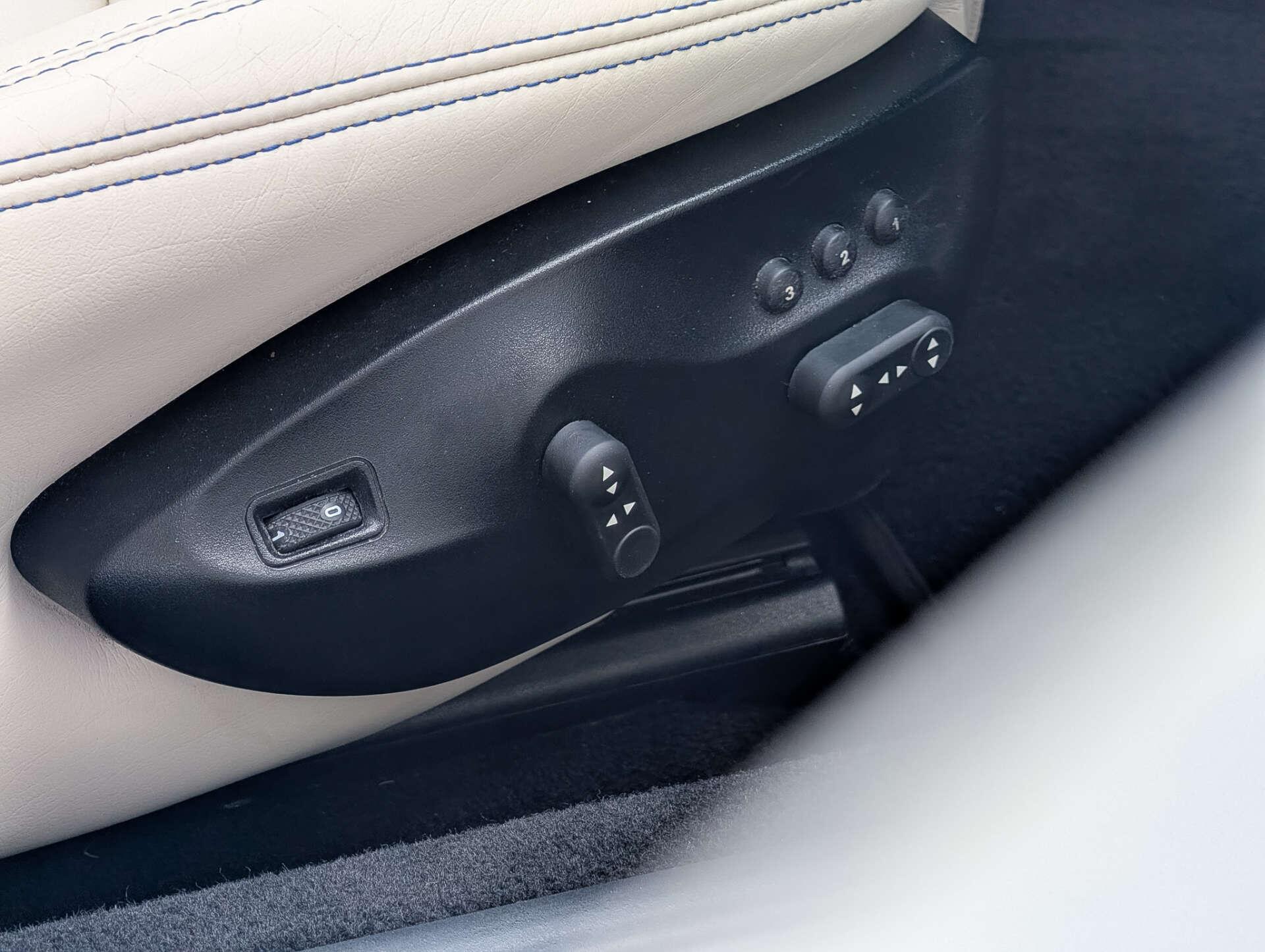 Maserati Grancabrio view 34