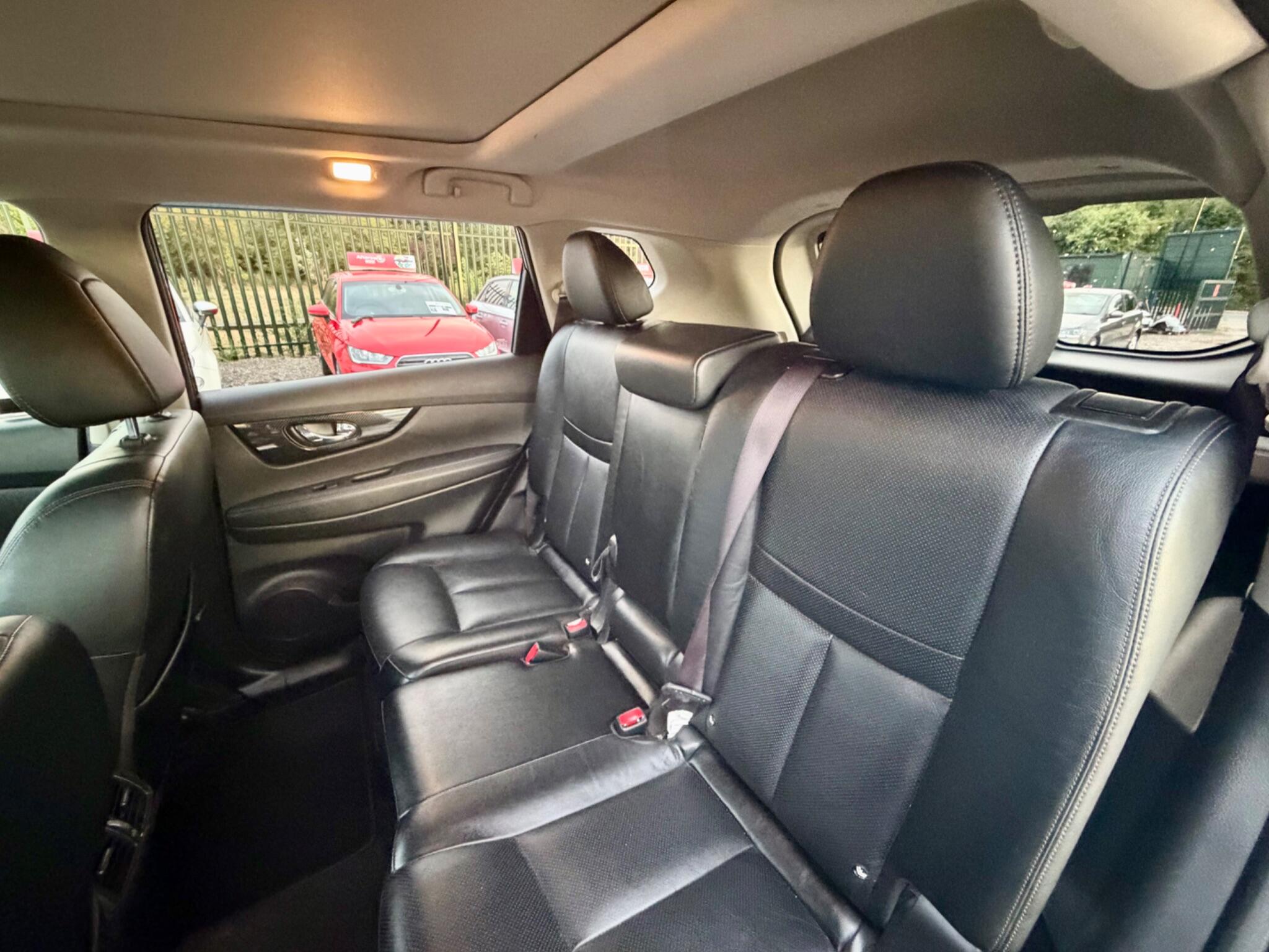 Nissan X-Trail view 31