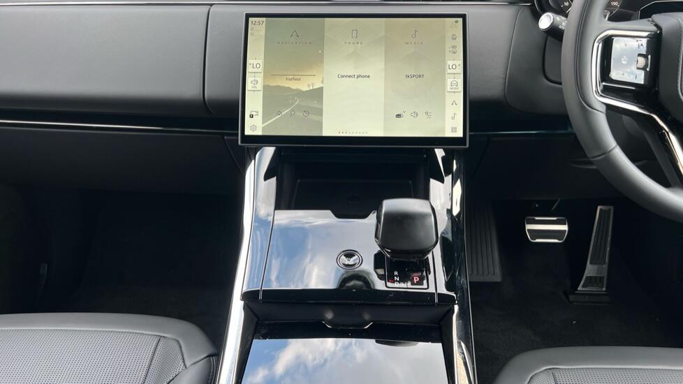 Land Rover Range Rover Sport view 14
