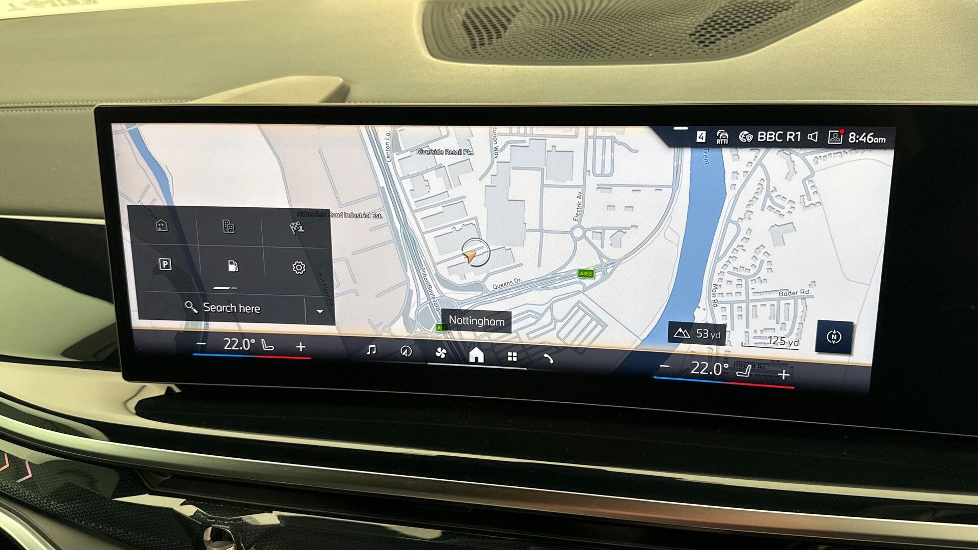 BMW X5 view 25