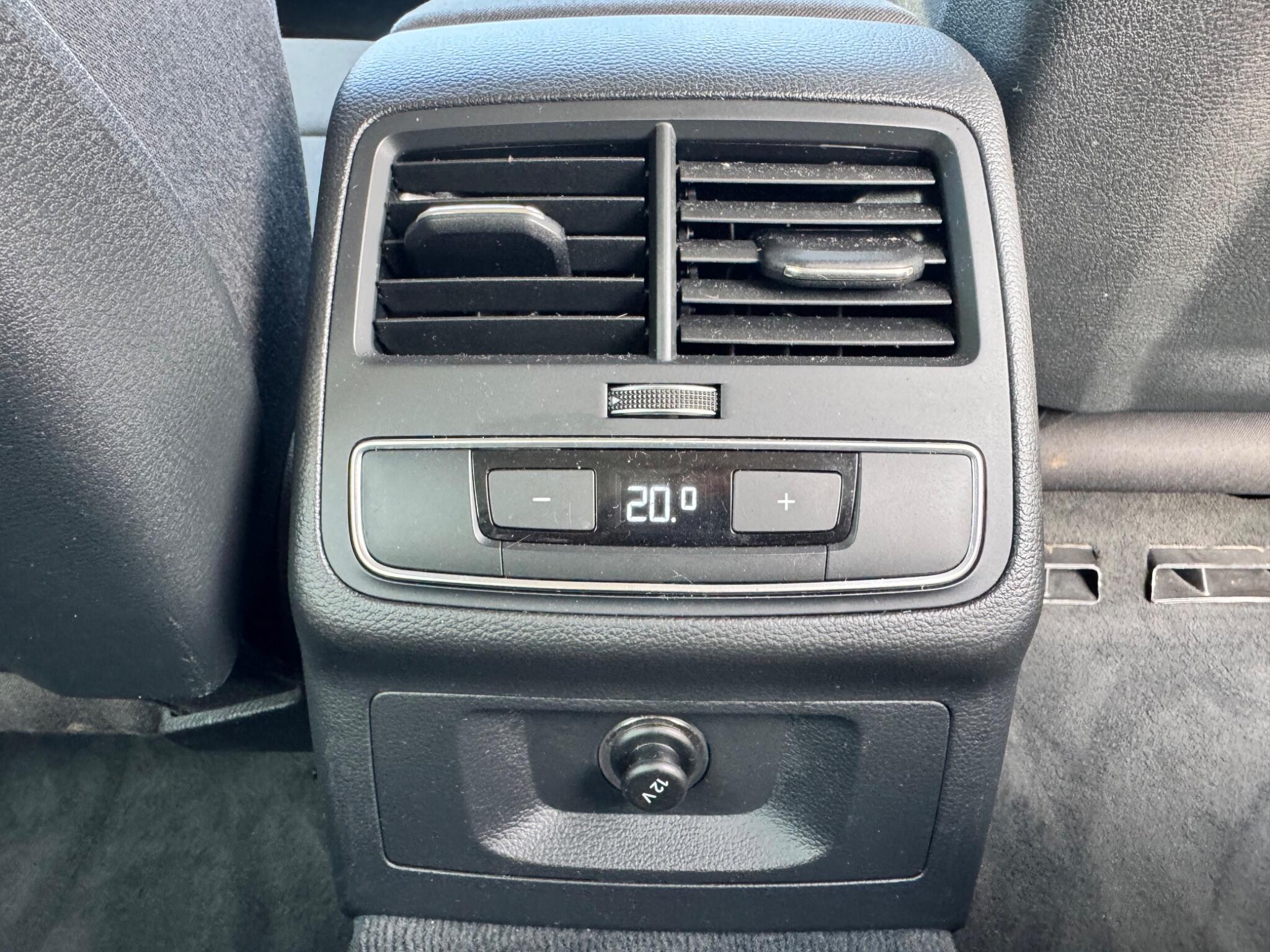 Audi A4 view 31