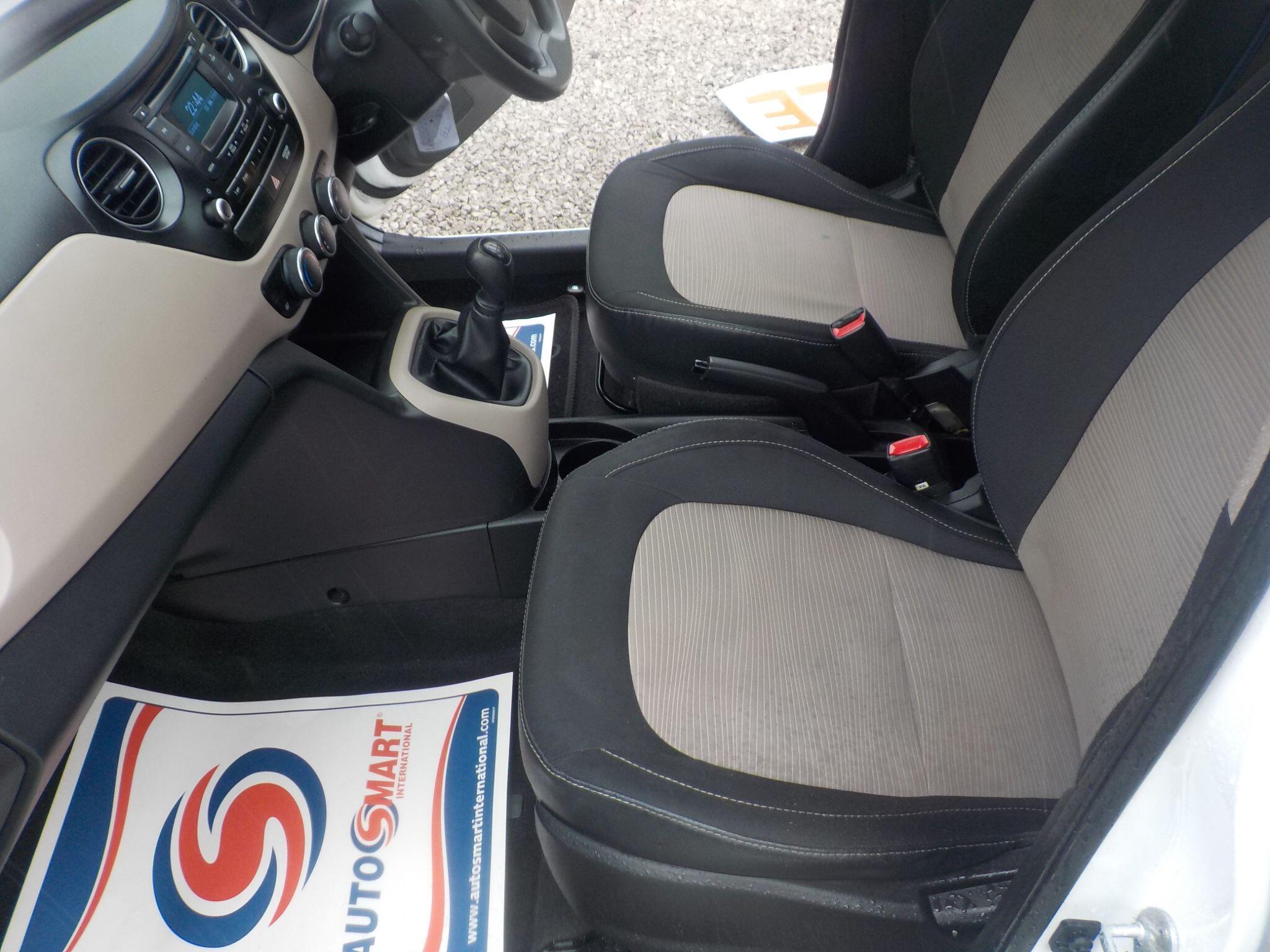 Hyundai i10 1.0 S Euro 5 5dr