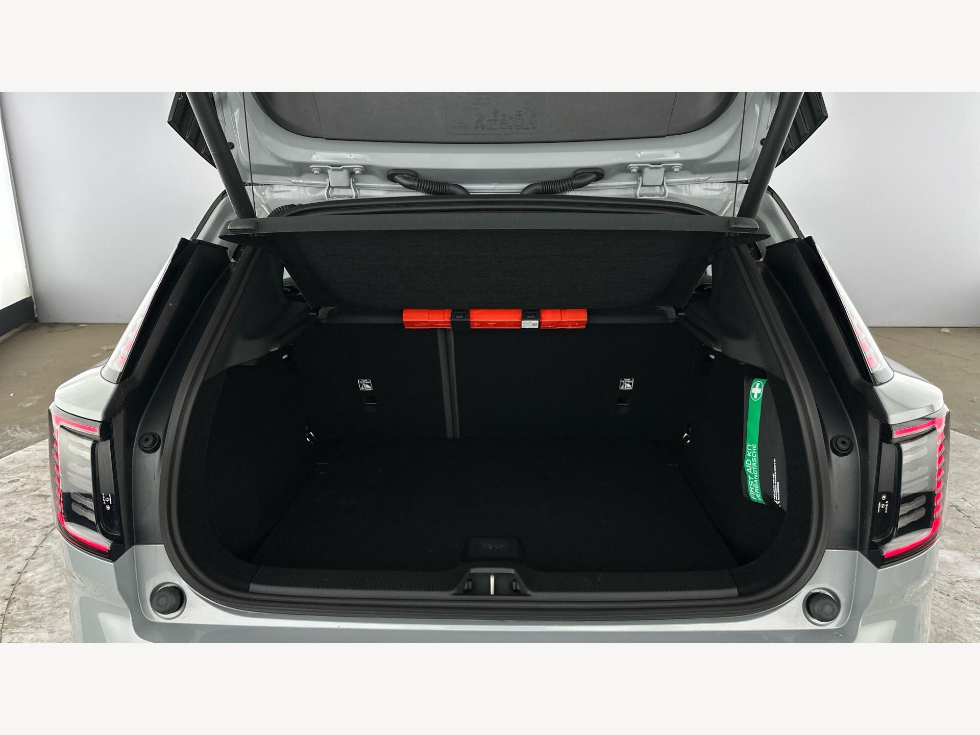 Volvo Ex30 view 17