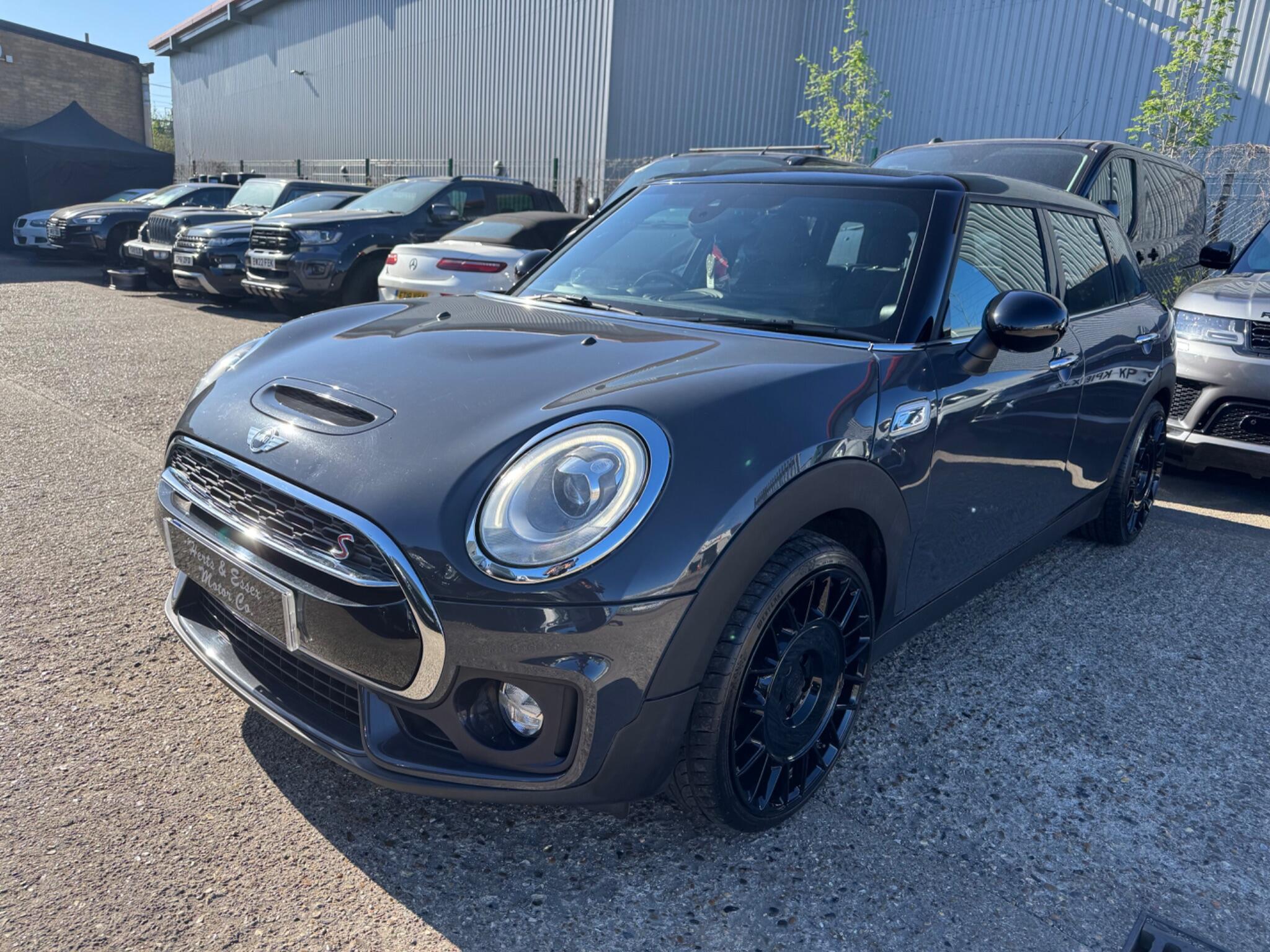 Mini Clubman view 3