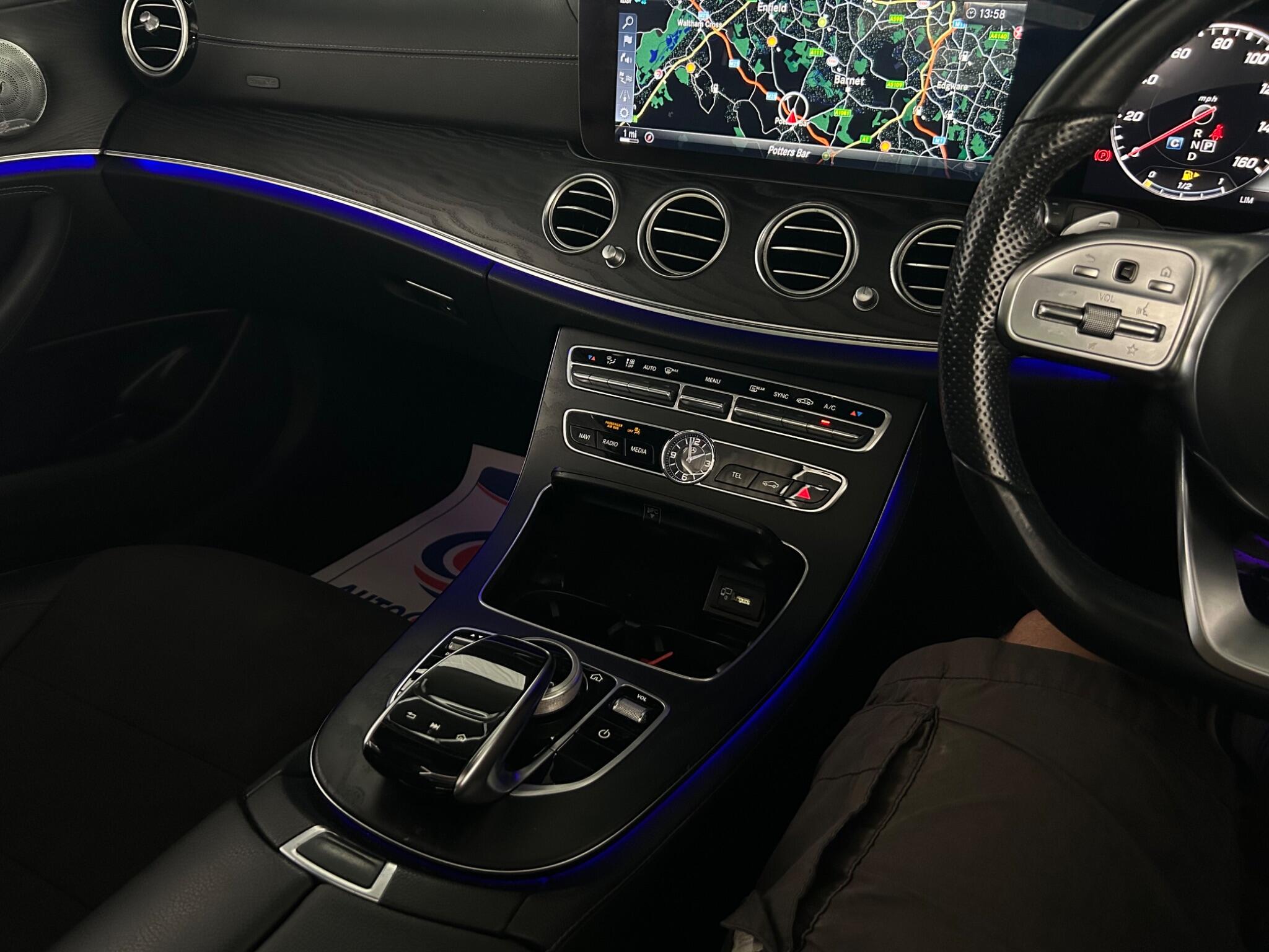 Mercedes-Benz E Class view 20