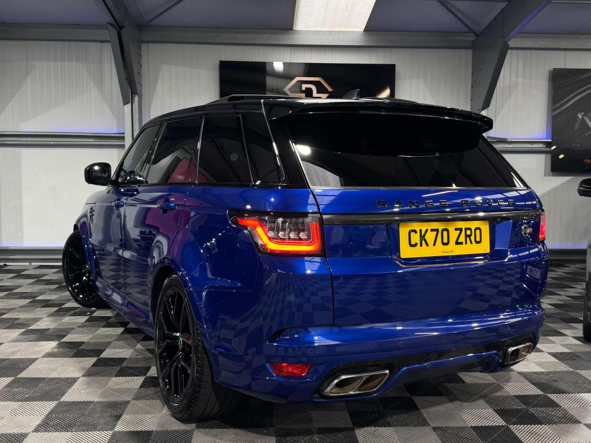 Land Rover Range Rover Sport view 4