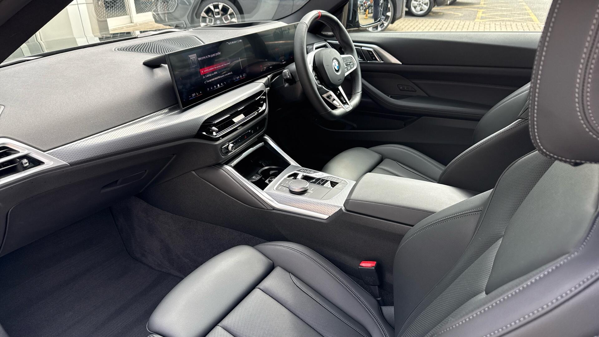 BMW 4 Series view 7