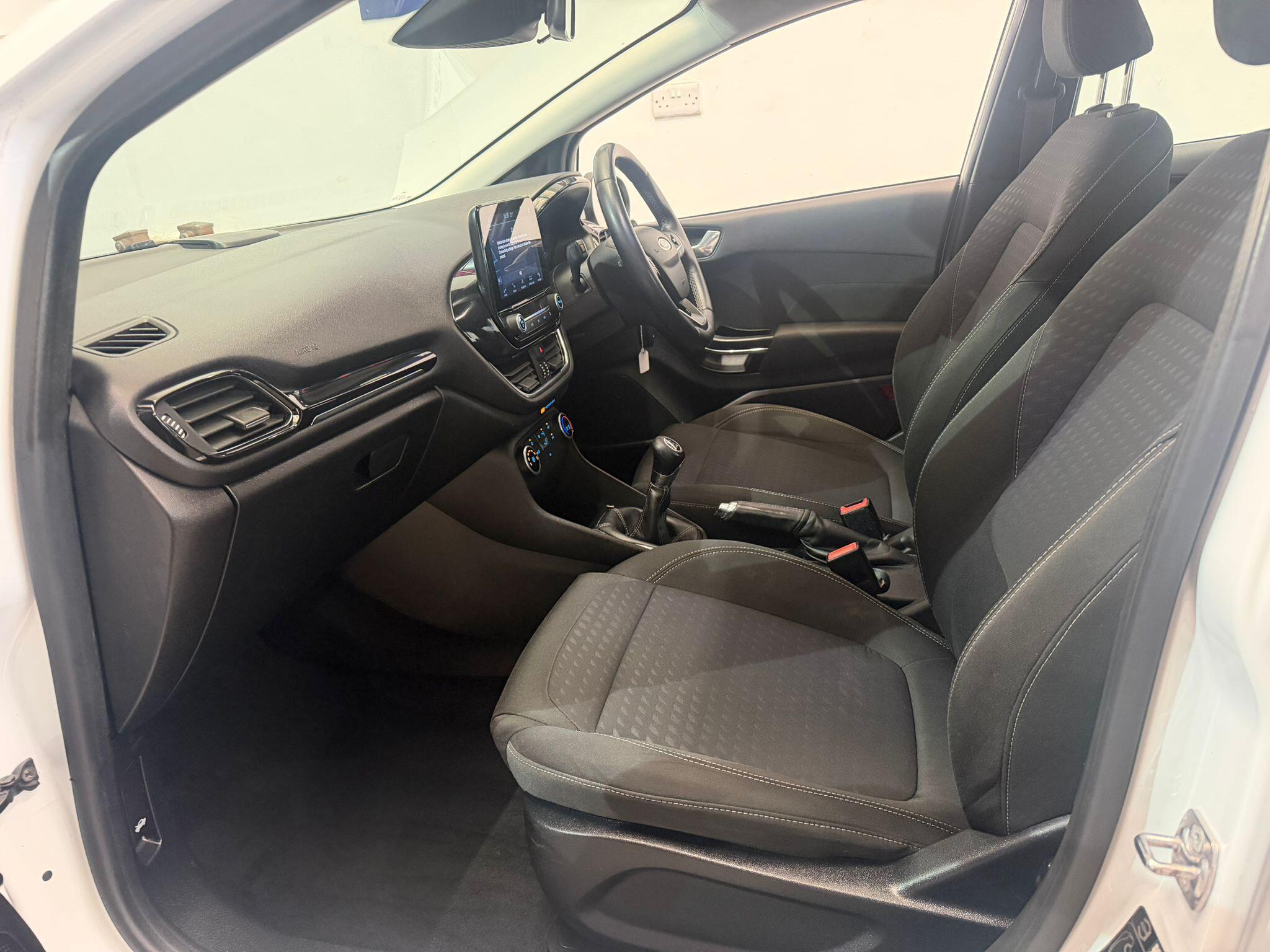 Ford Fiesta view 18