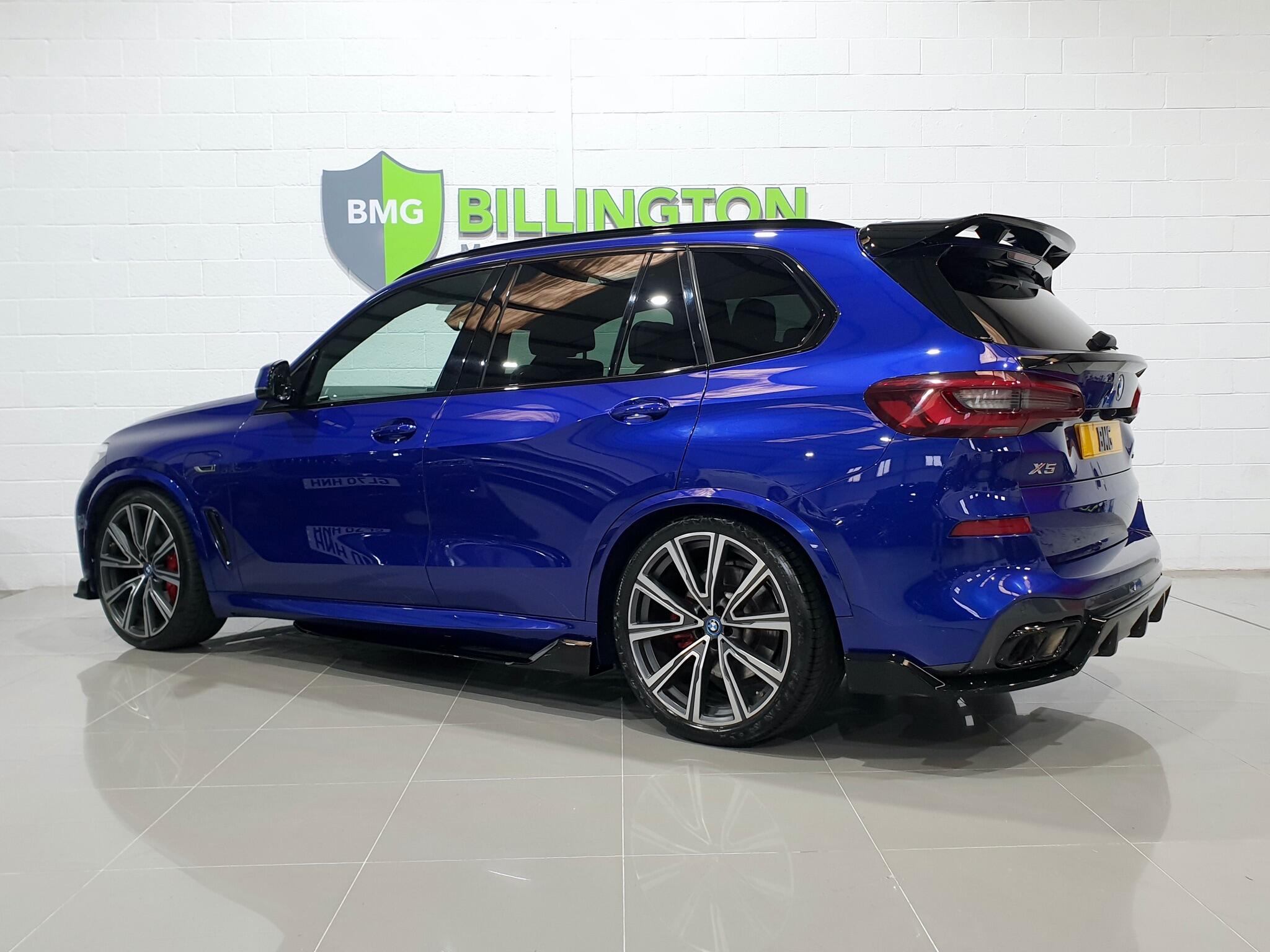 BMW X5 view 5