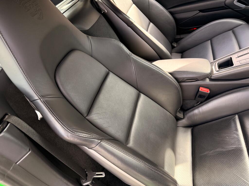 Porsche Cayman view 48