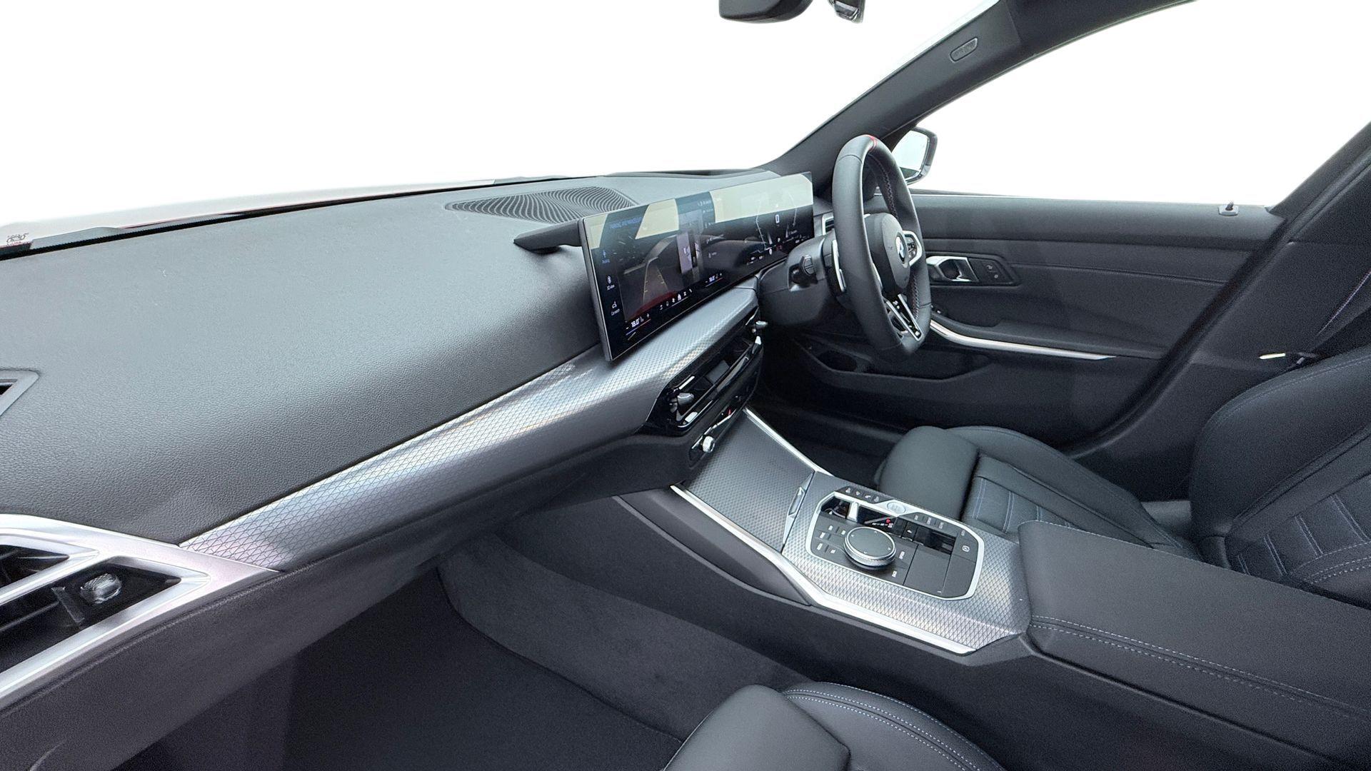 BMW 3 Series view 7