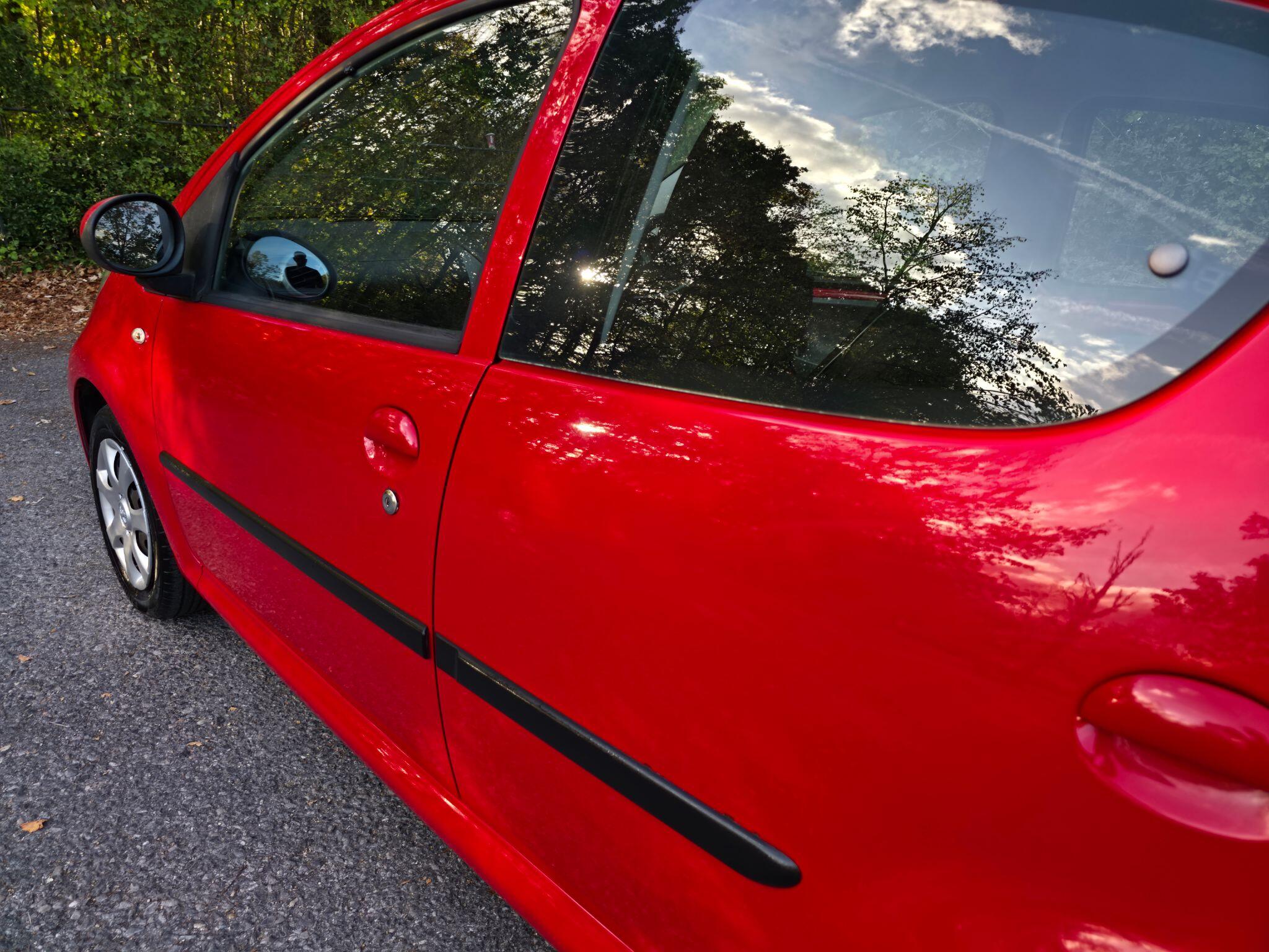 Peugeot 107 view 15