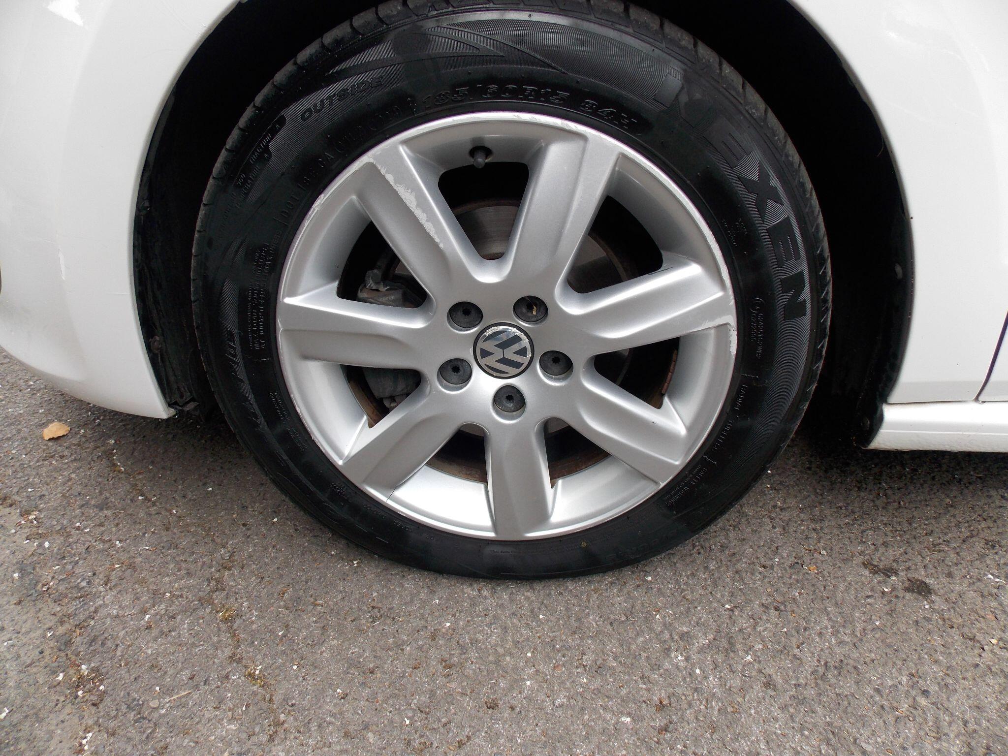Volkswagen Polo view 48