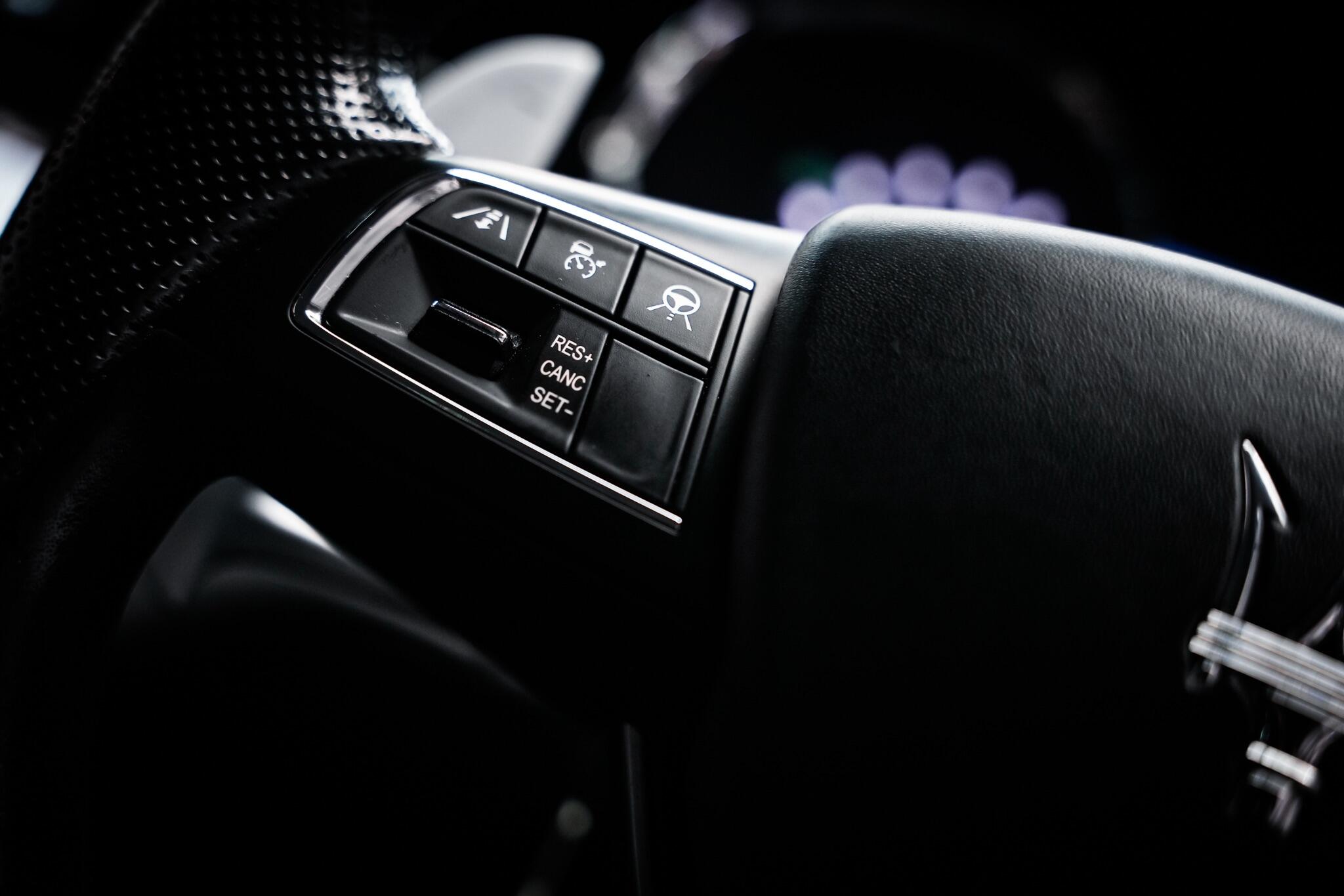 Maserati Quattroporte view 52