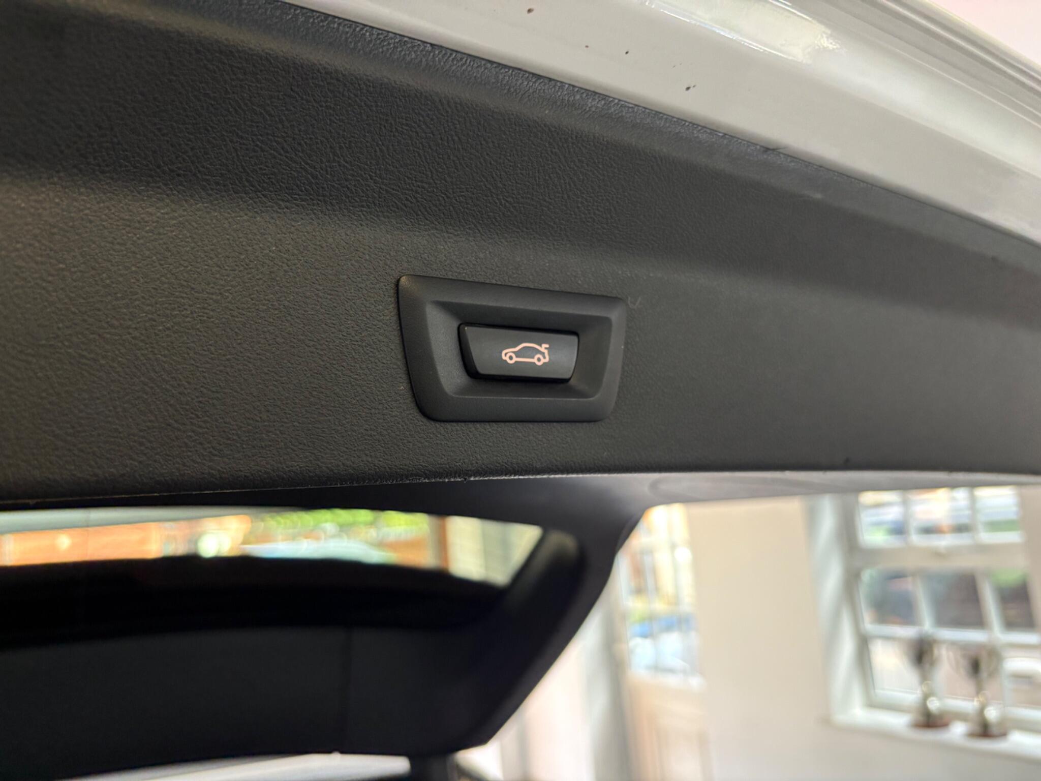 BMW Ix3 view 17