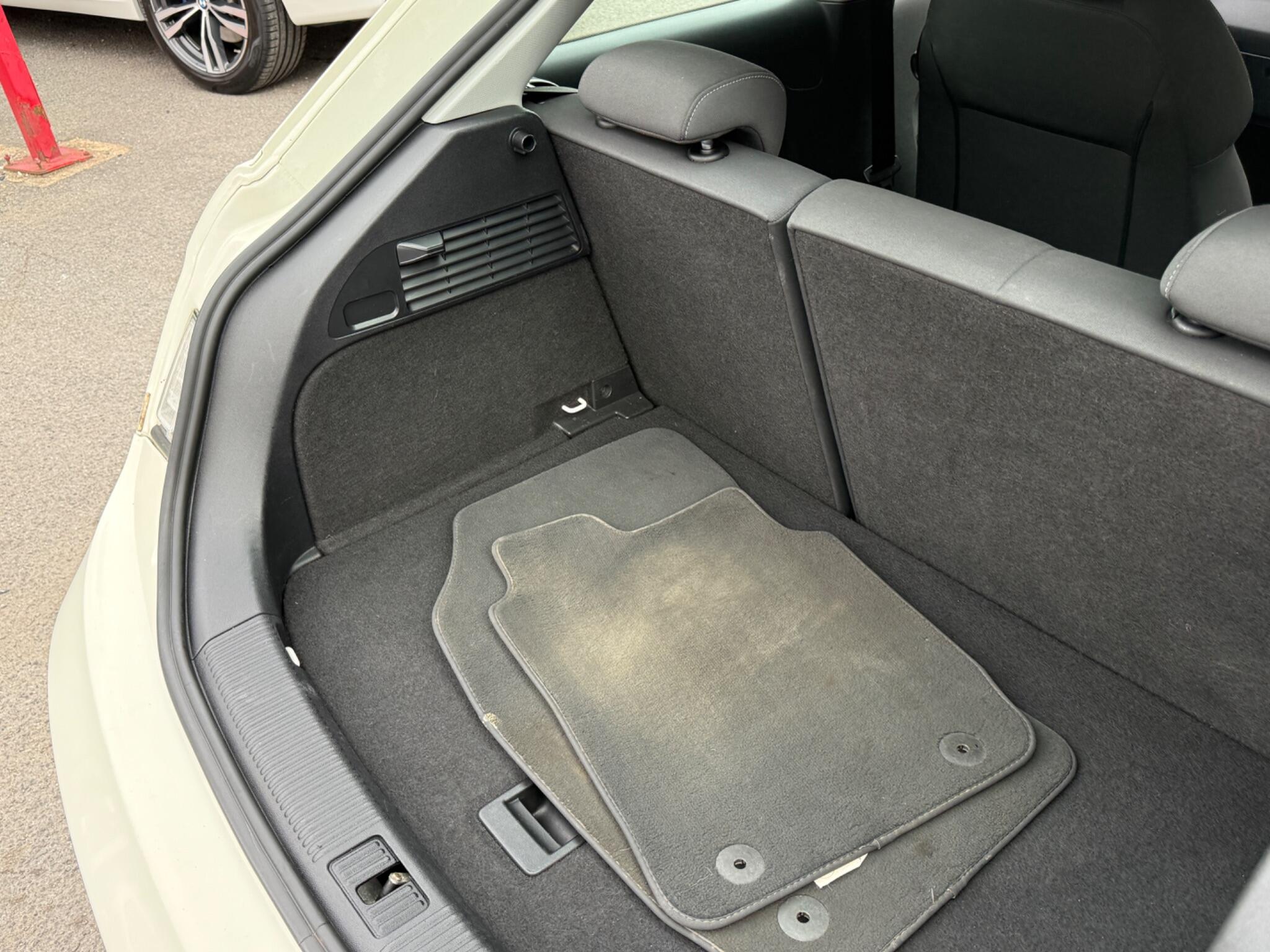 Audi A1 - Image 38