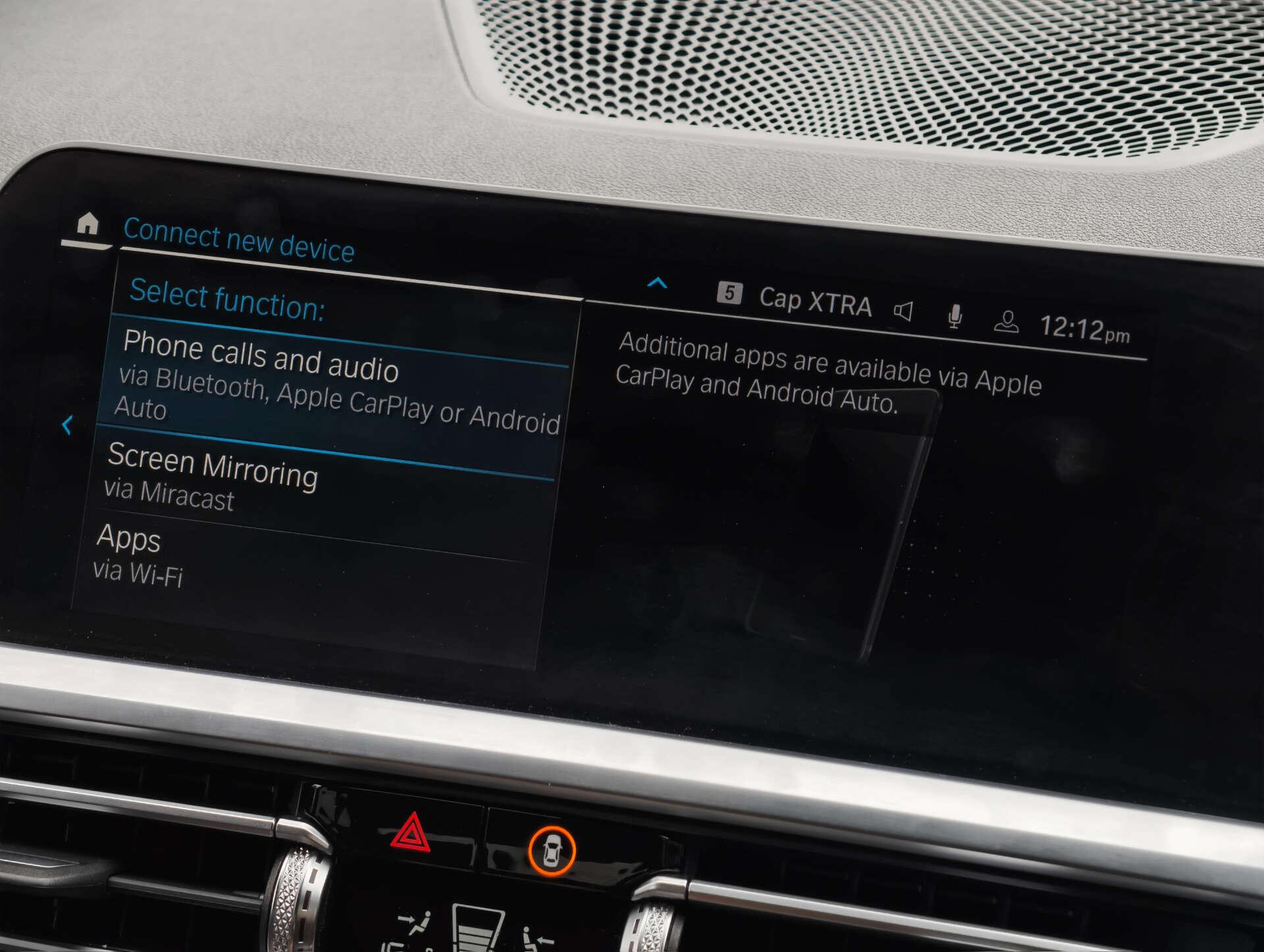 BMW 3 Series view 24