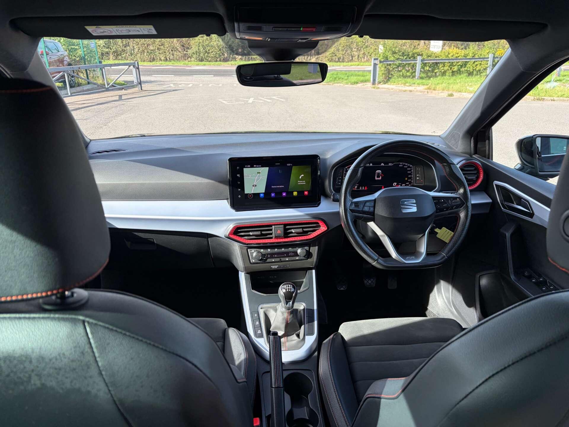 Seat Arona view 32