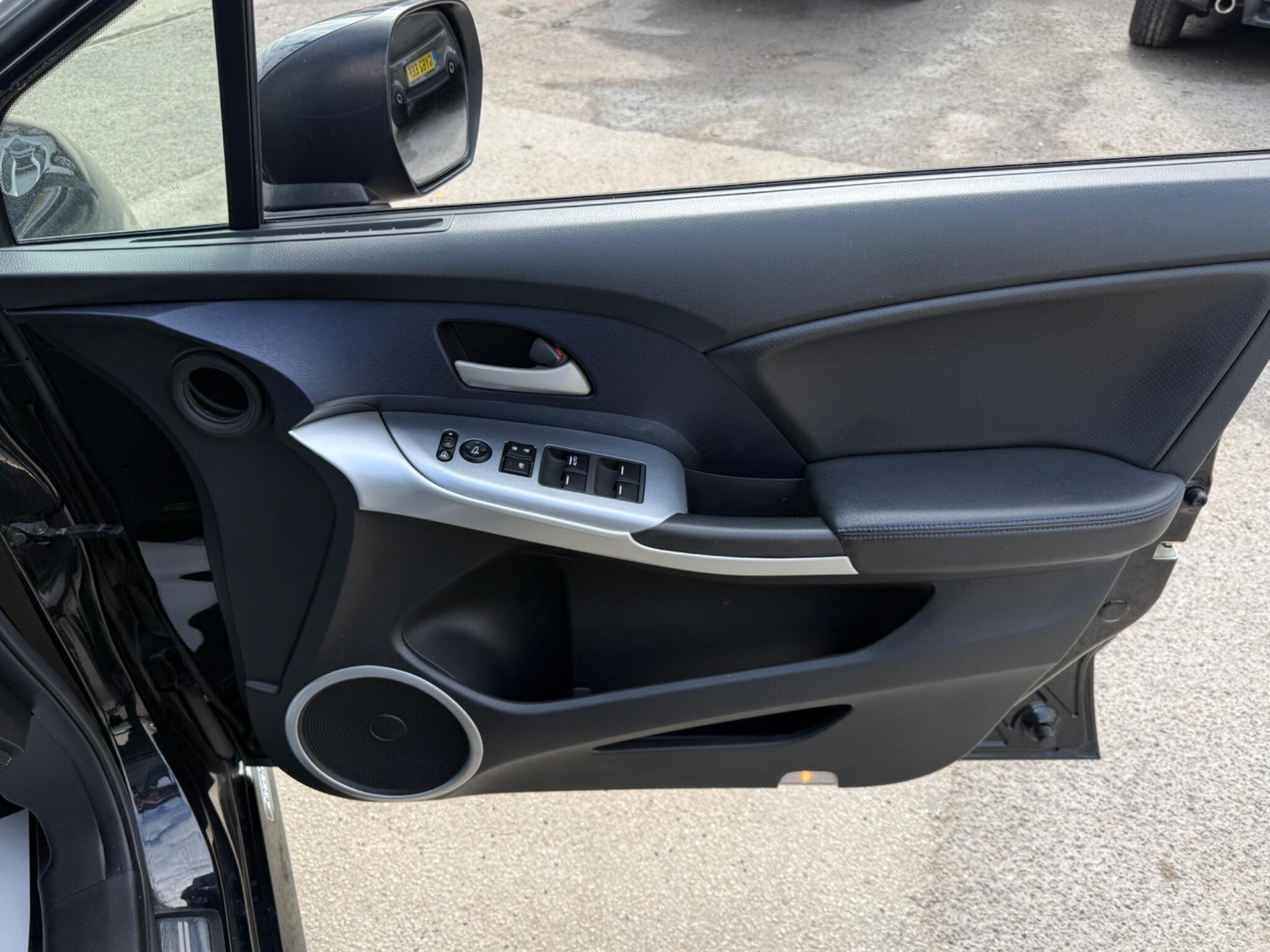 Honda Odyssey - Image 39