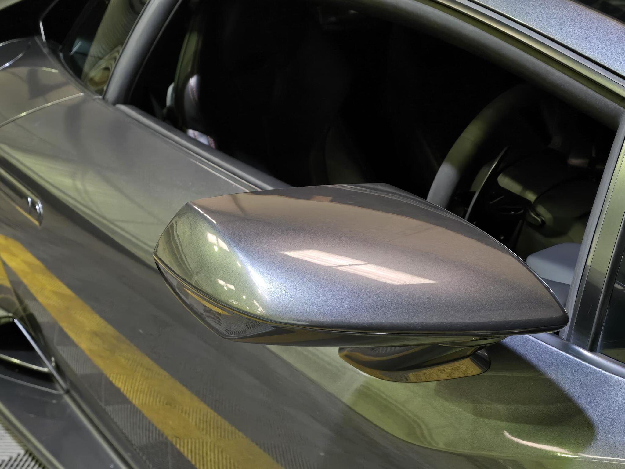 Lamborghini Huracan view 17