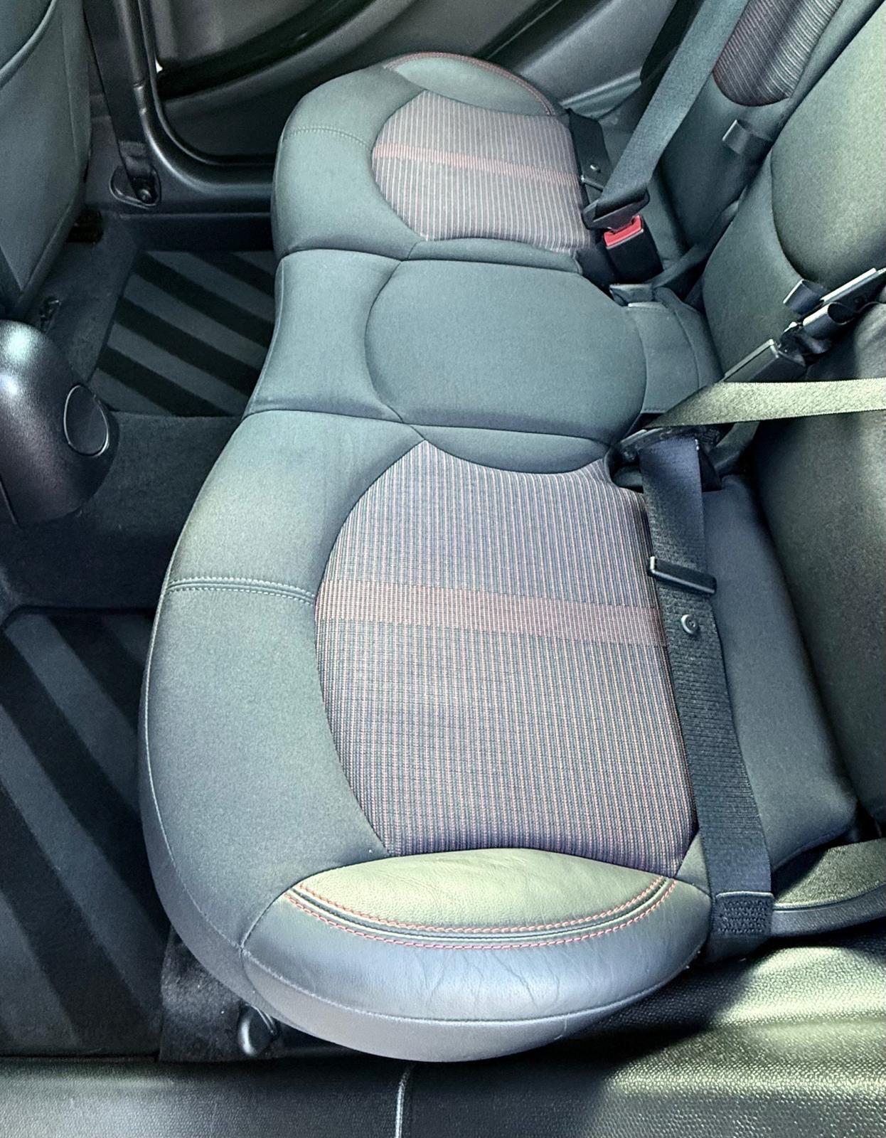 MINI Countryman view 98
