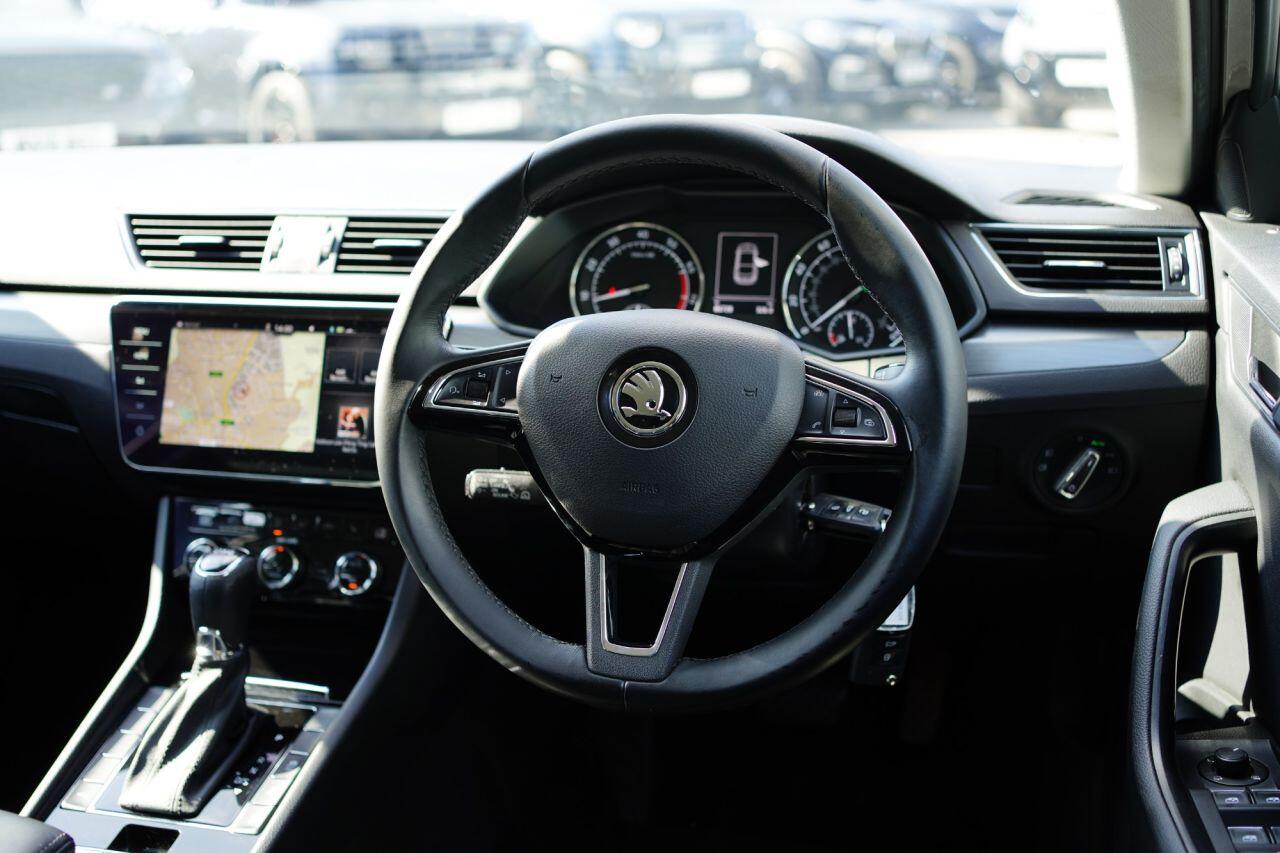 Skoda Superb view 26