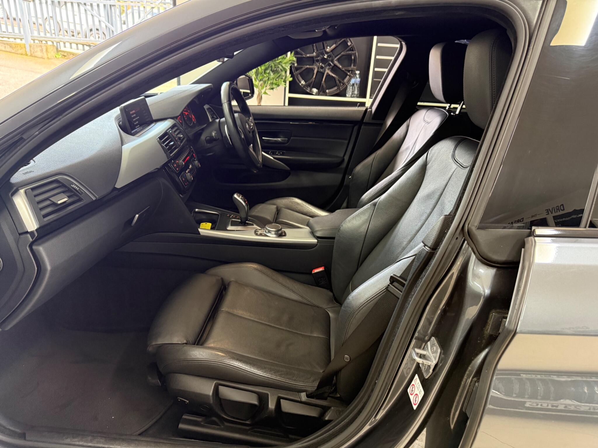 BMW 4 Series view 4