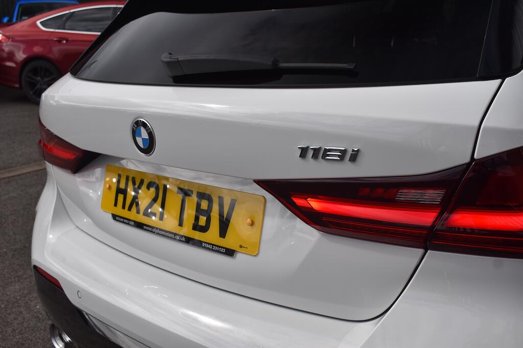 BMW 1 Series view 72