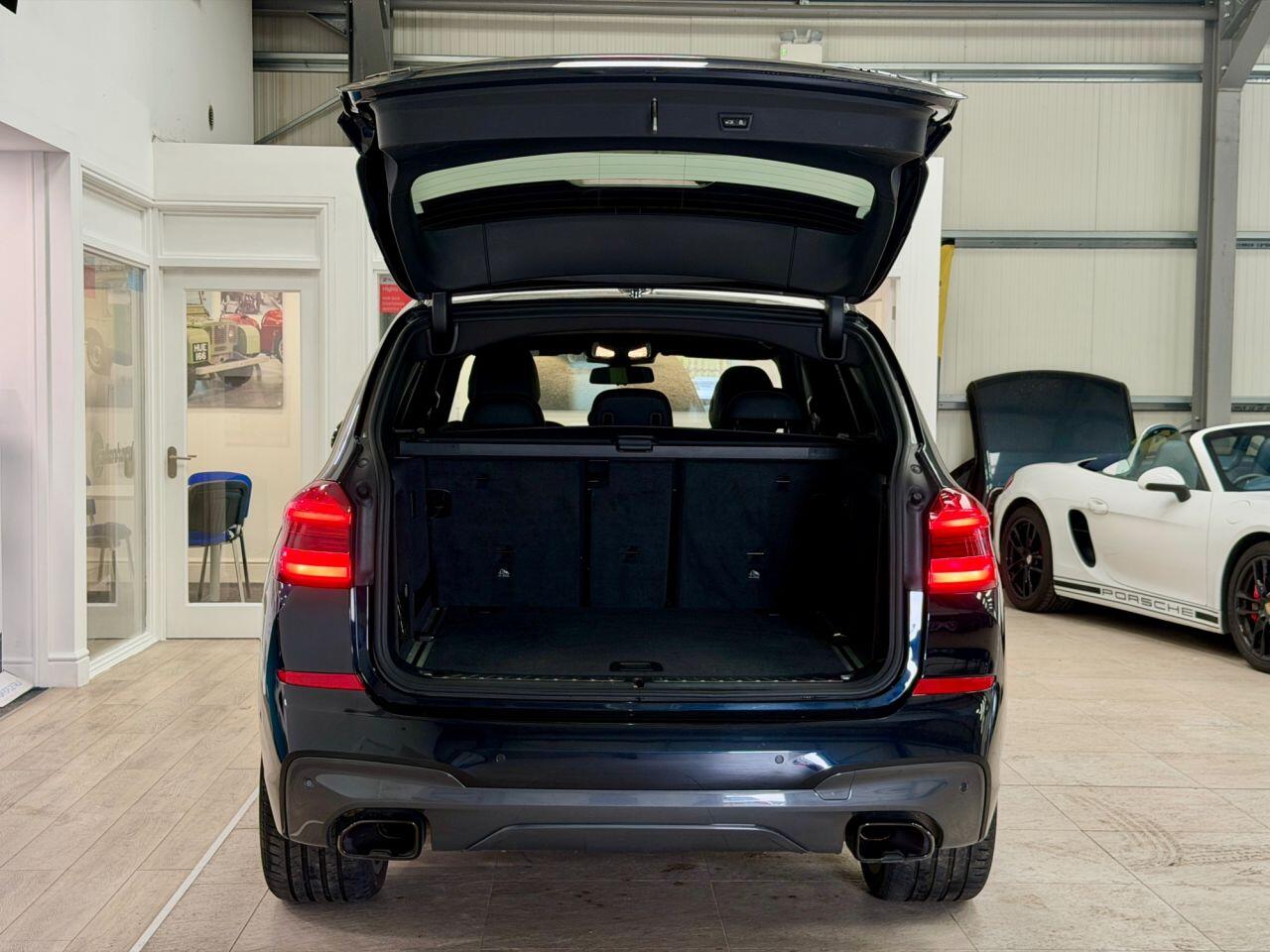 BMW X3 view 31