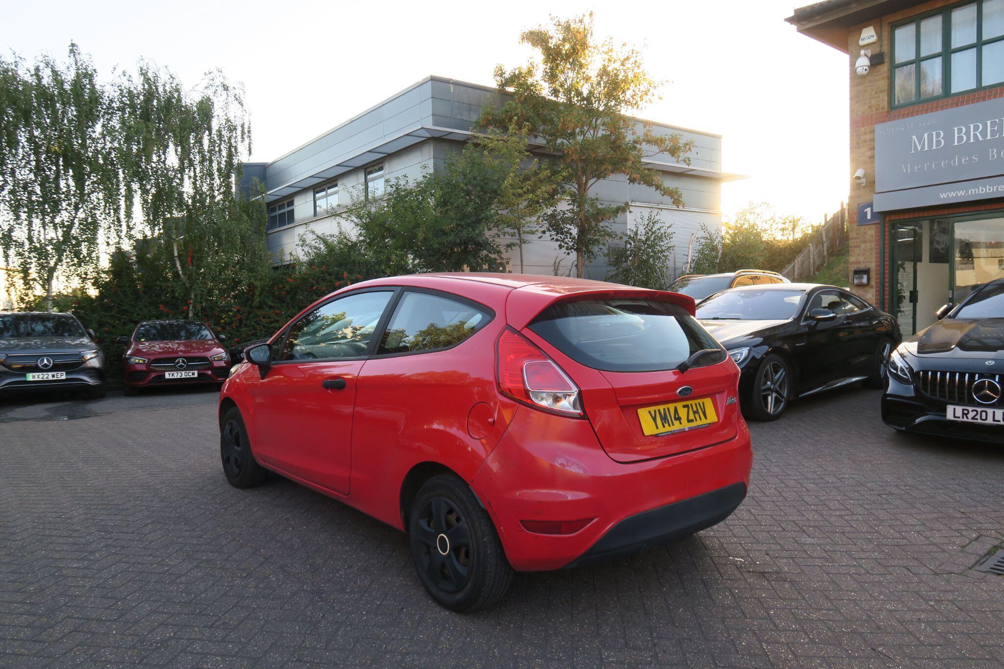 Ford Fiesta view 7