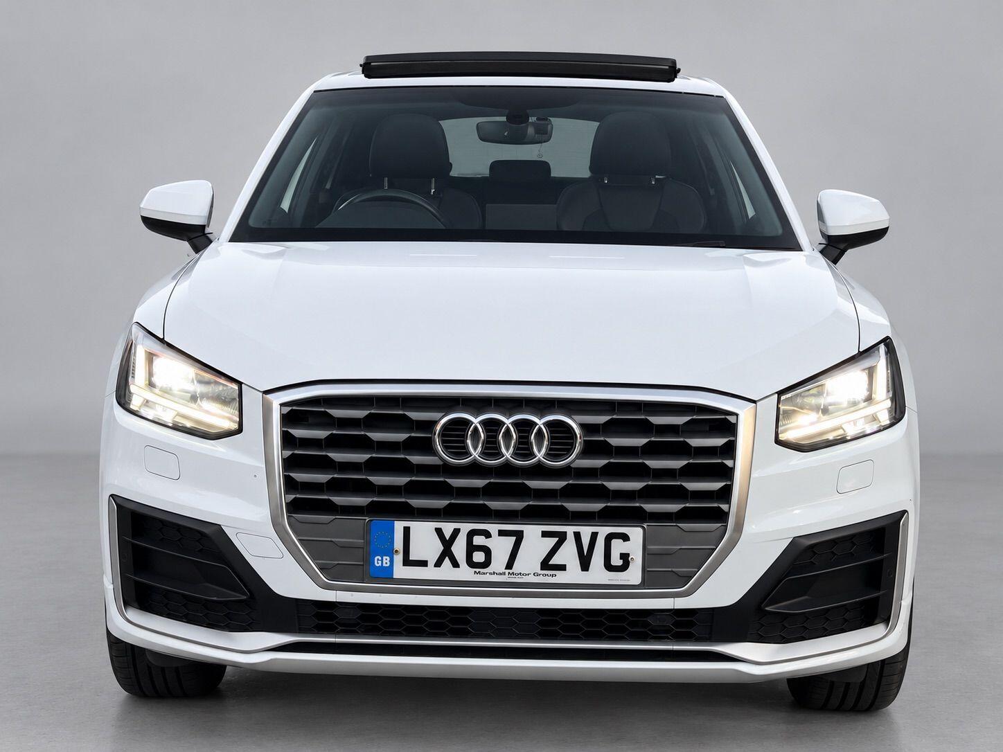 Audi Q2 view 3