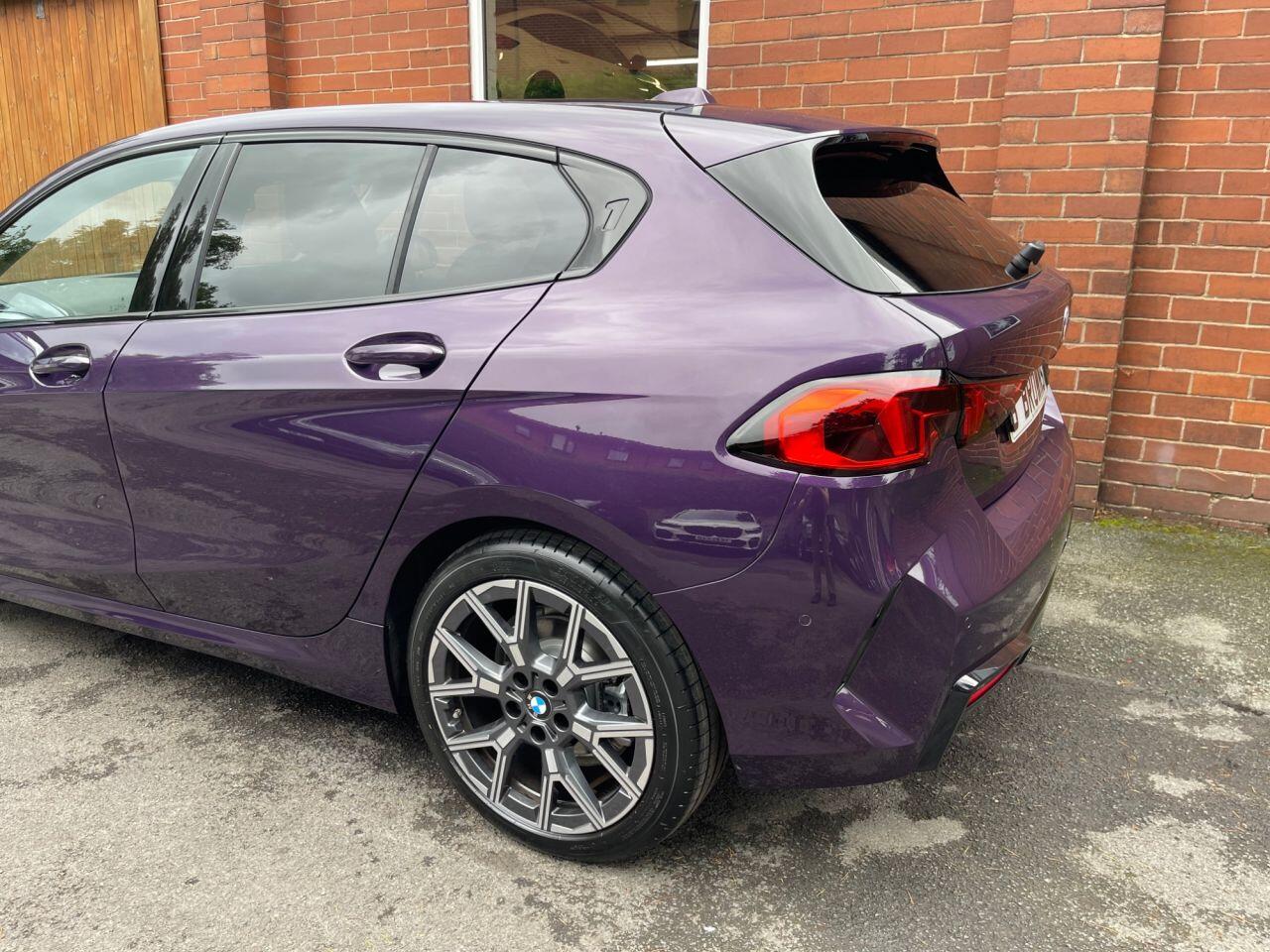 BMW 1 Series view 11