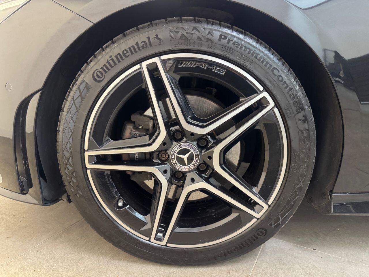Mercedes-Benz Cla view 29