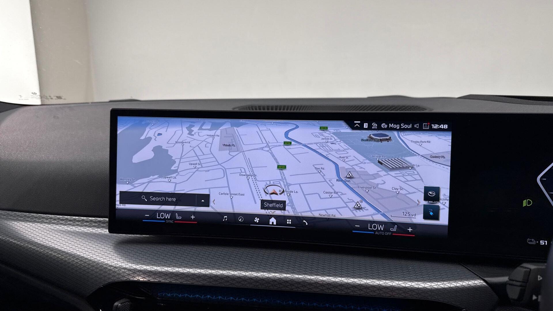 BMW i4 view 26